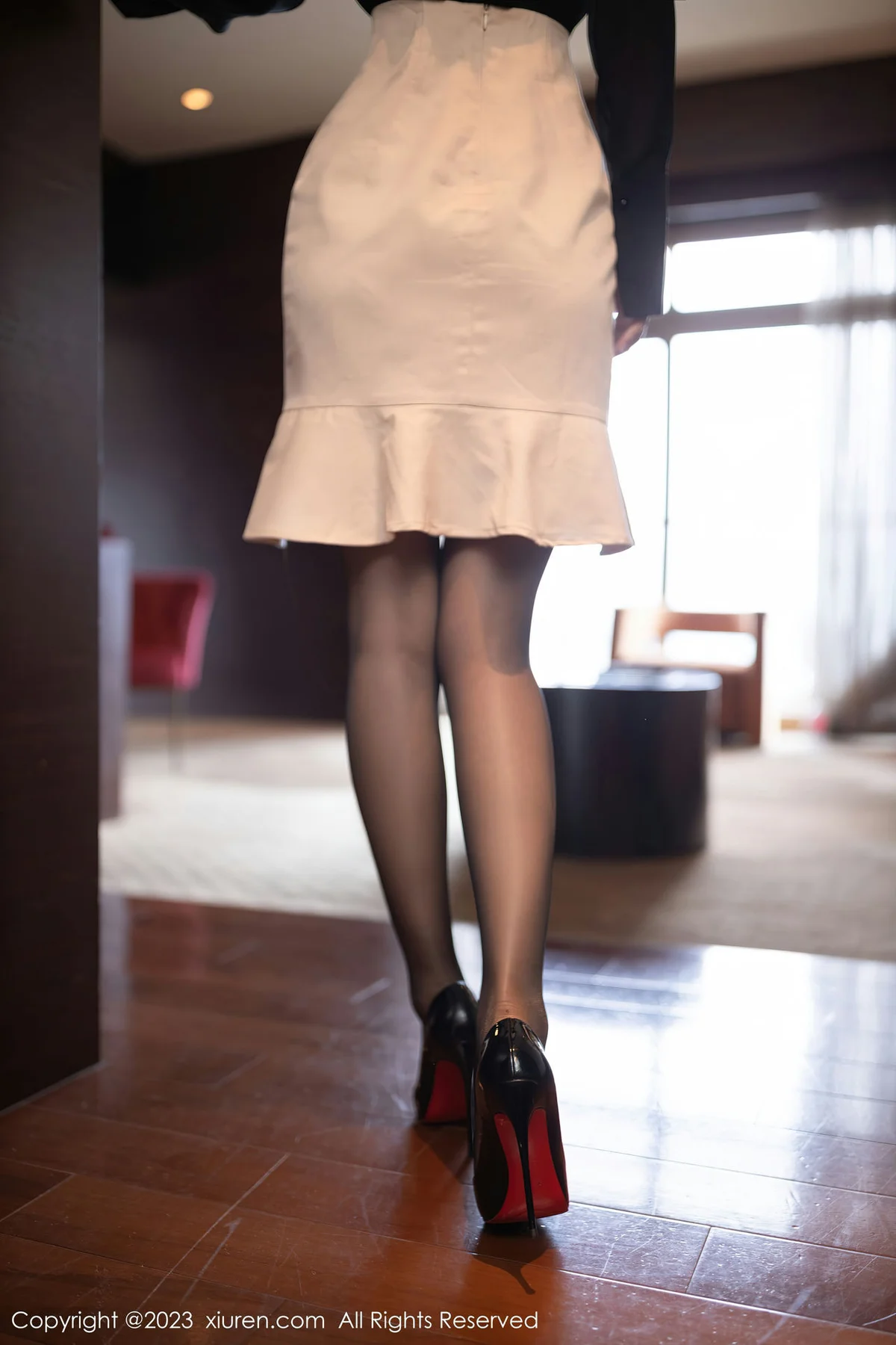 XiuRen 秀人 No.6223 唐安琪 女同事角色扮演性感写真 - 2