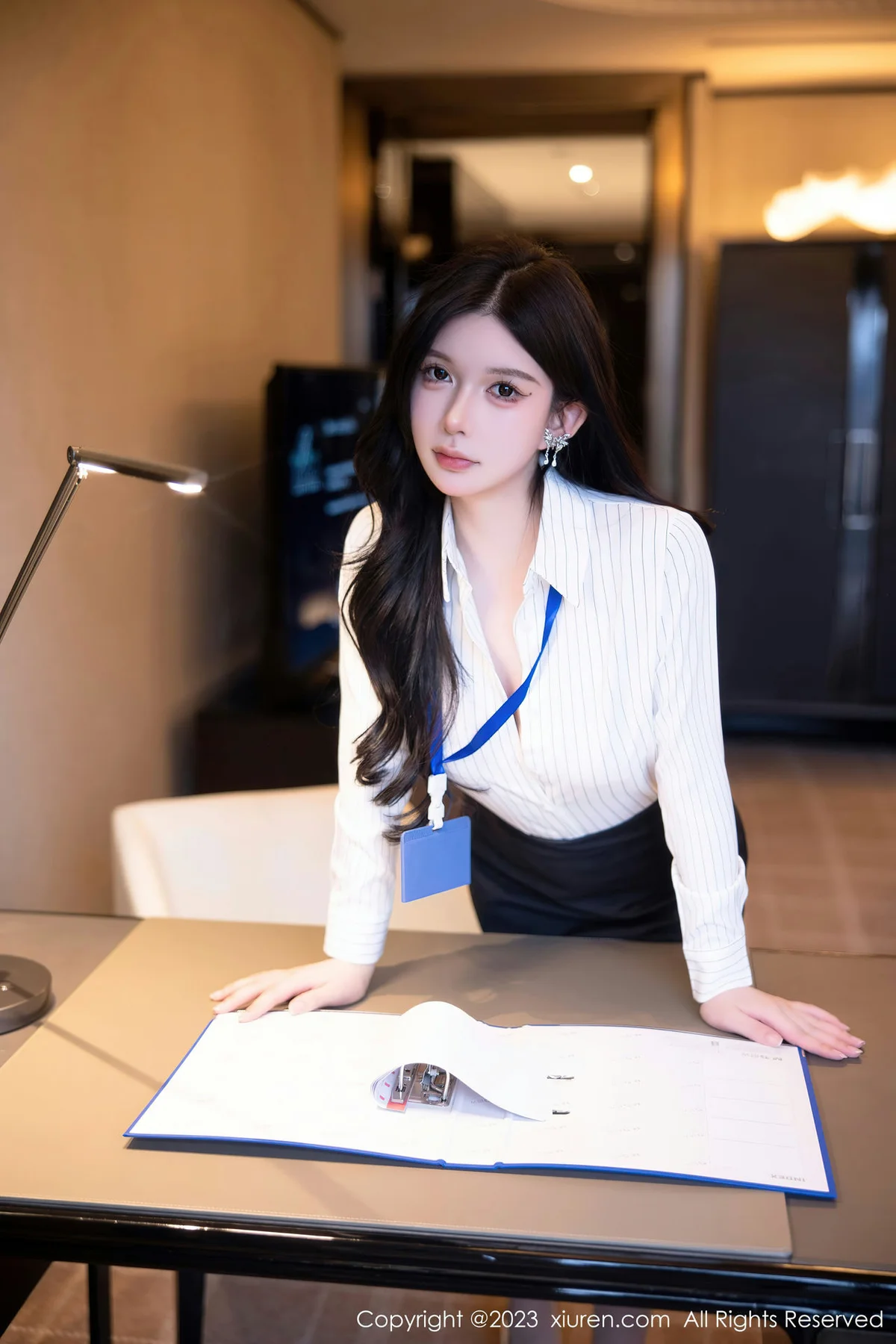 XiuRen 秀人 No.6247 林珊珊 诱人原色丝袜性感写真 - 7