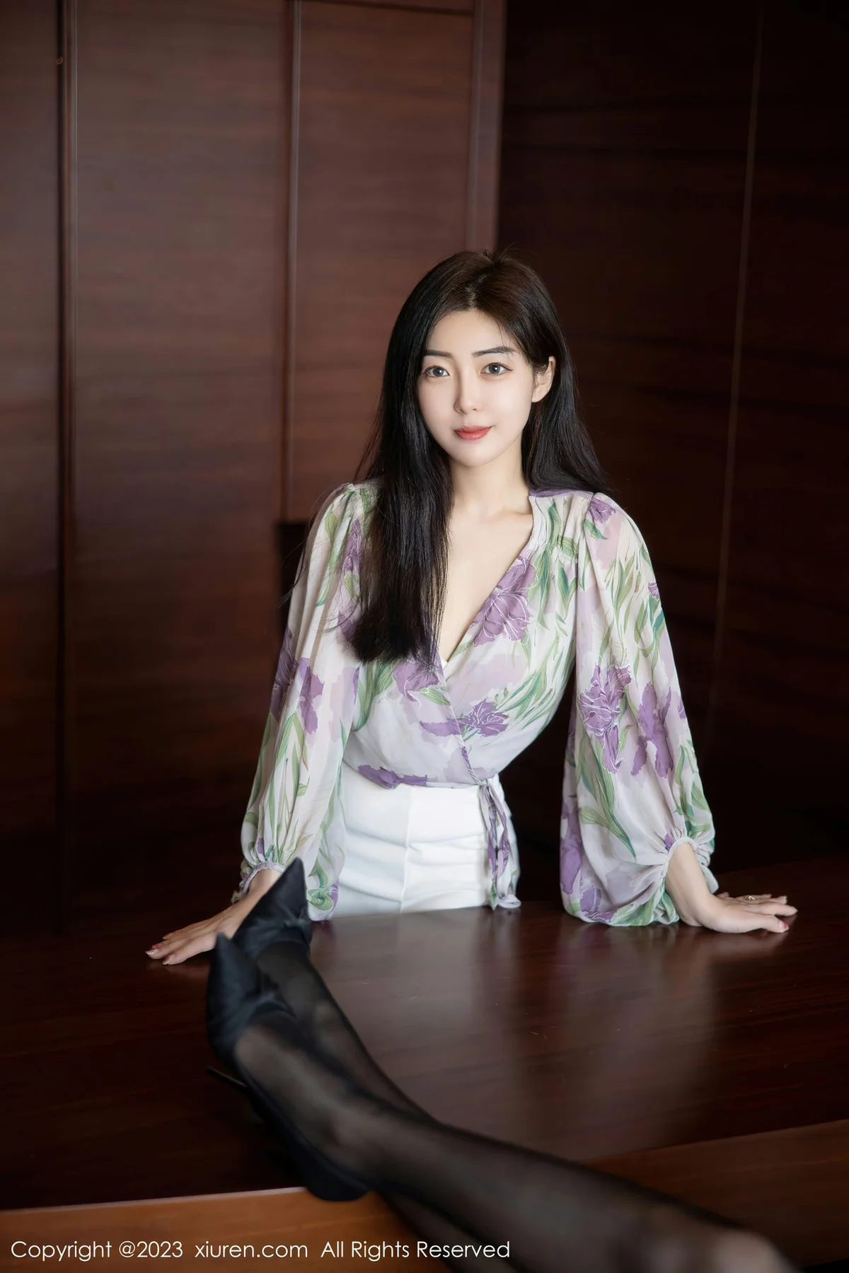 XiuRen 秀人 No.6279 星子柒kiki 白色短裙首套写真 - 2