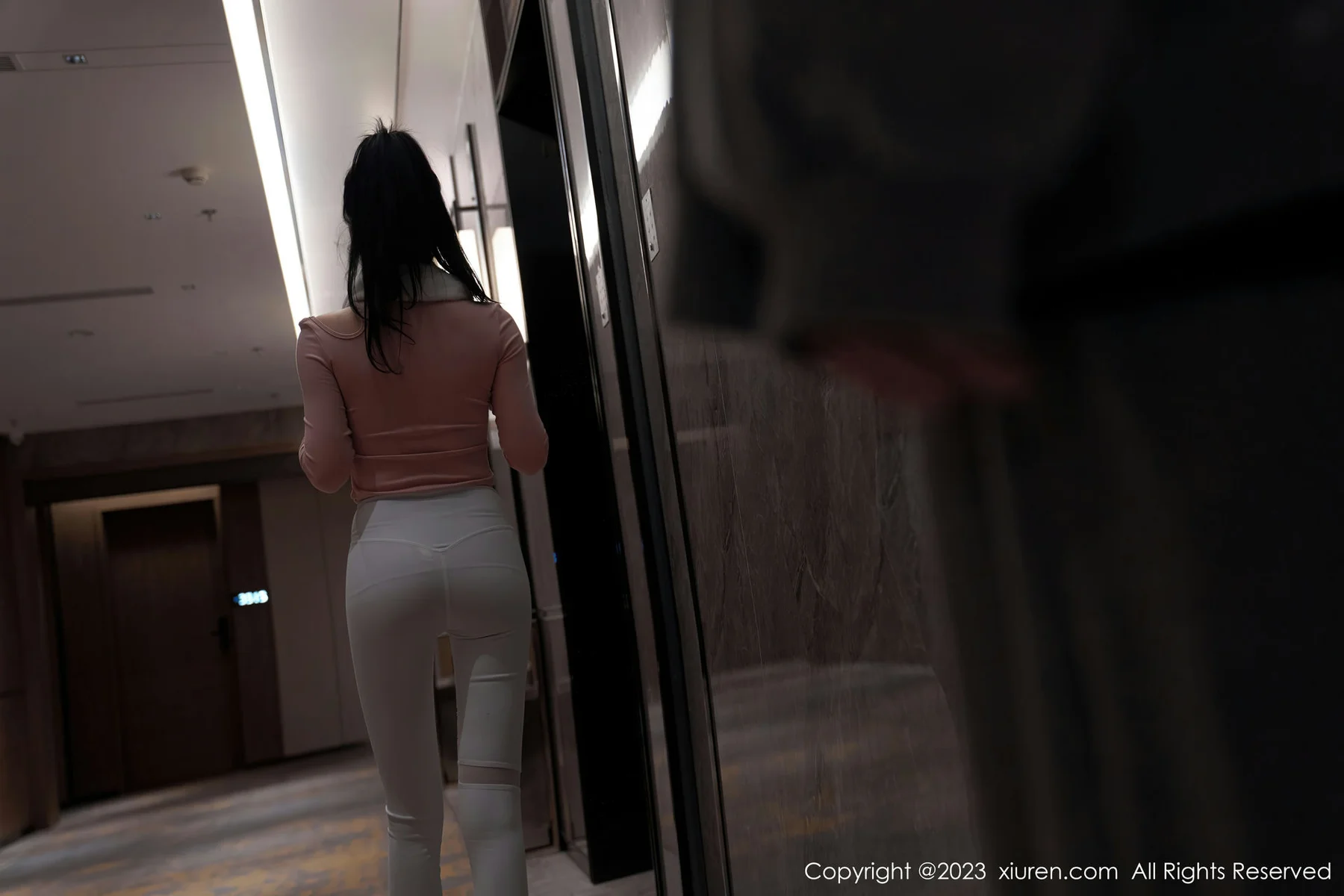 XiuRen 秀人 No.6285 周于希Sally 主题《健身少女》澳门旅拍 - 8