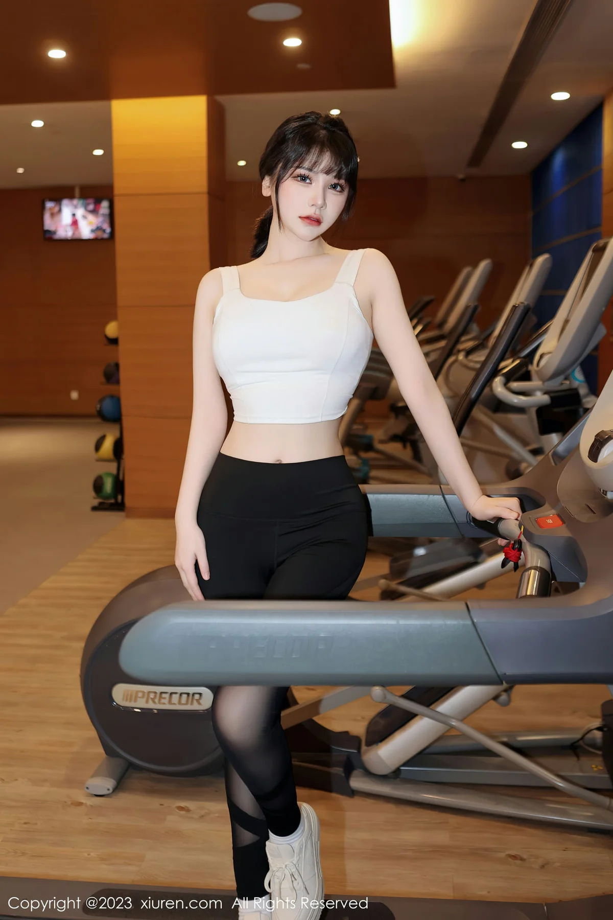 XiuRen 秀人 No.6289 桃桃子_ 健身房的故事性感写真3 - 5