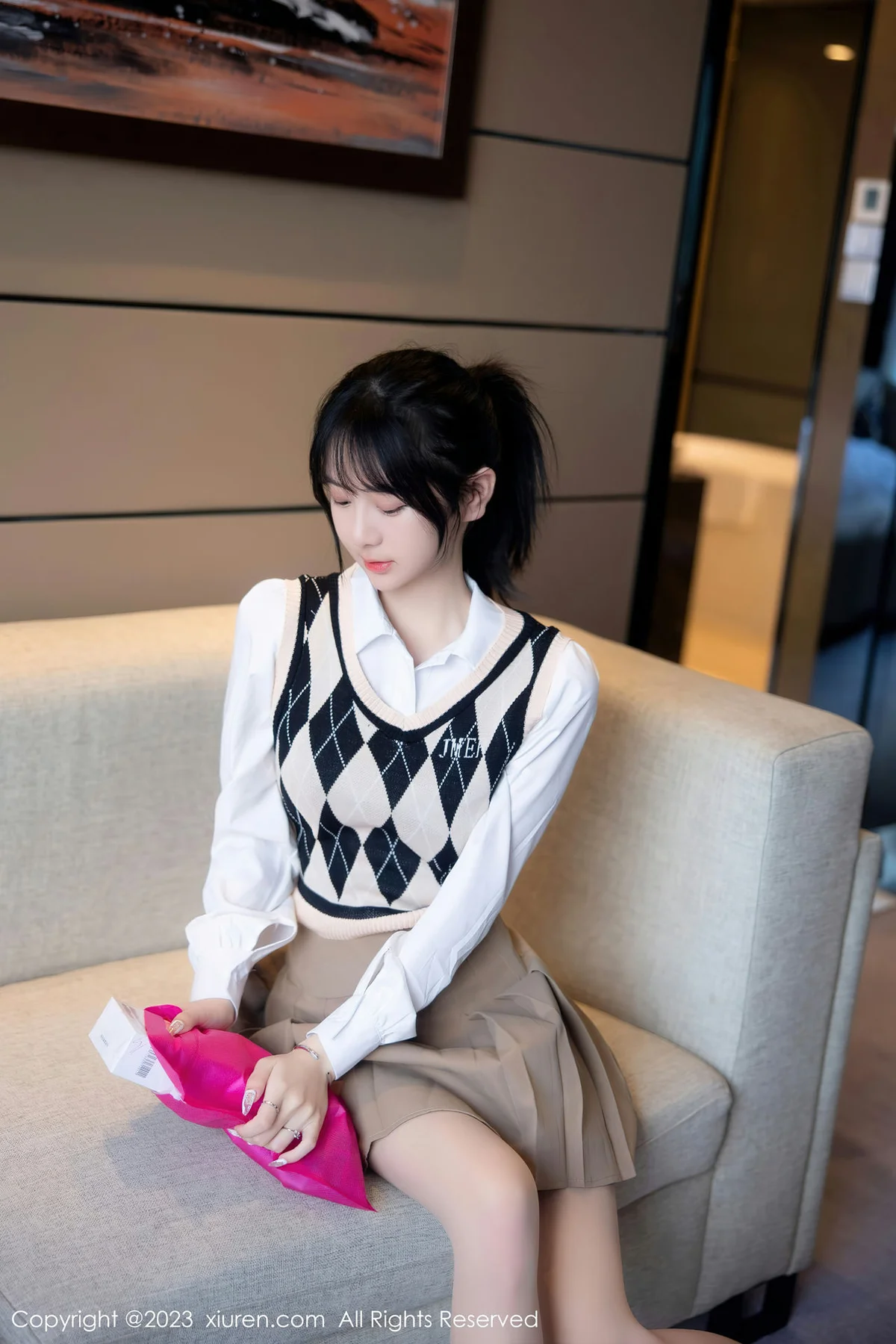 XiuRen 秀人 No.6329 谢小蒽 新人性感学妹装扮第二套写真111 - 8