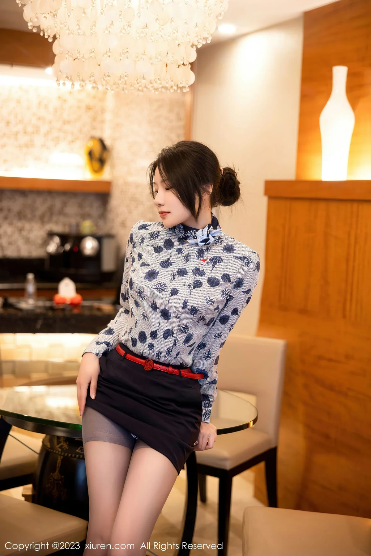 XiuRen 秀人 No.6338 王楚璇 空姐制服首套写真 - 6