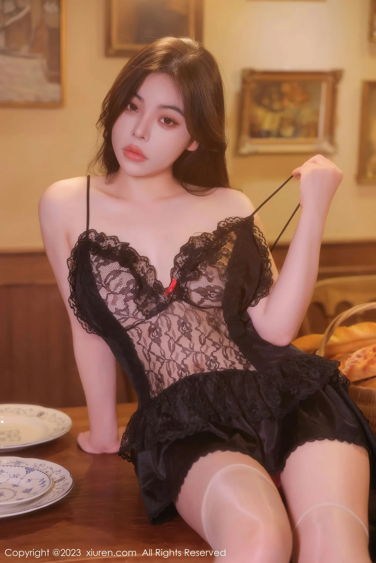 XiuRen 秀人 No.6339 Aami喵小狐 新人首套写真色蕾丝情趣睡裙 - 7