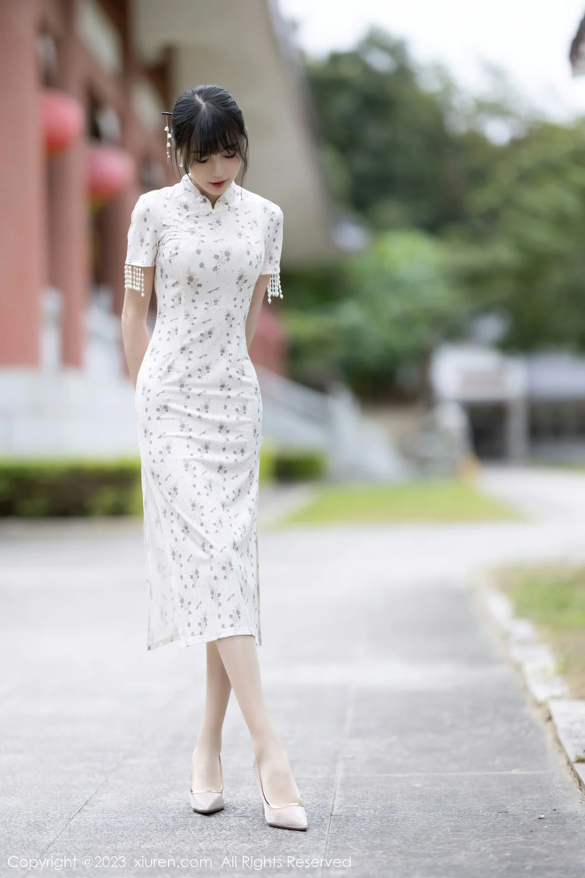 XiuRen 秀人 No.6346 林星阑 浅色短款旗袍写真1 - 6