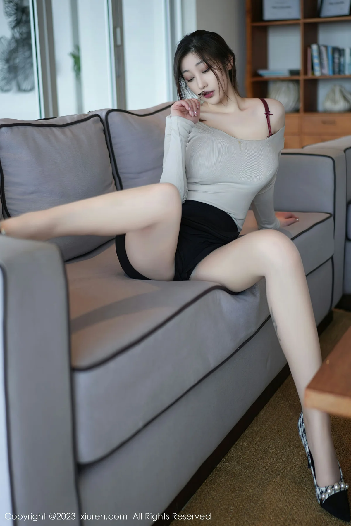 XiuRen 秀人 No.6351 妲己_Toxic 雪峰美臀泰国旅拍33 - 9