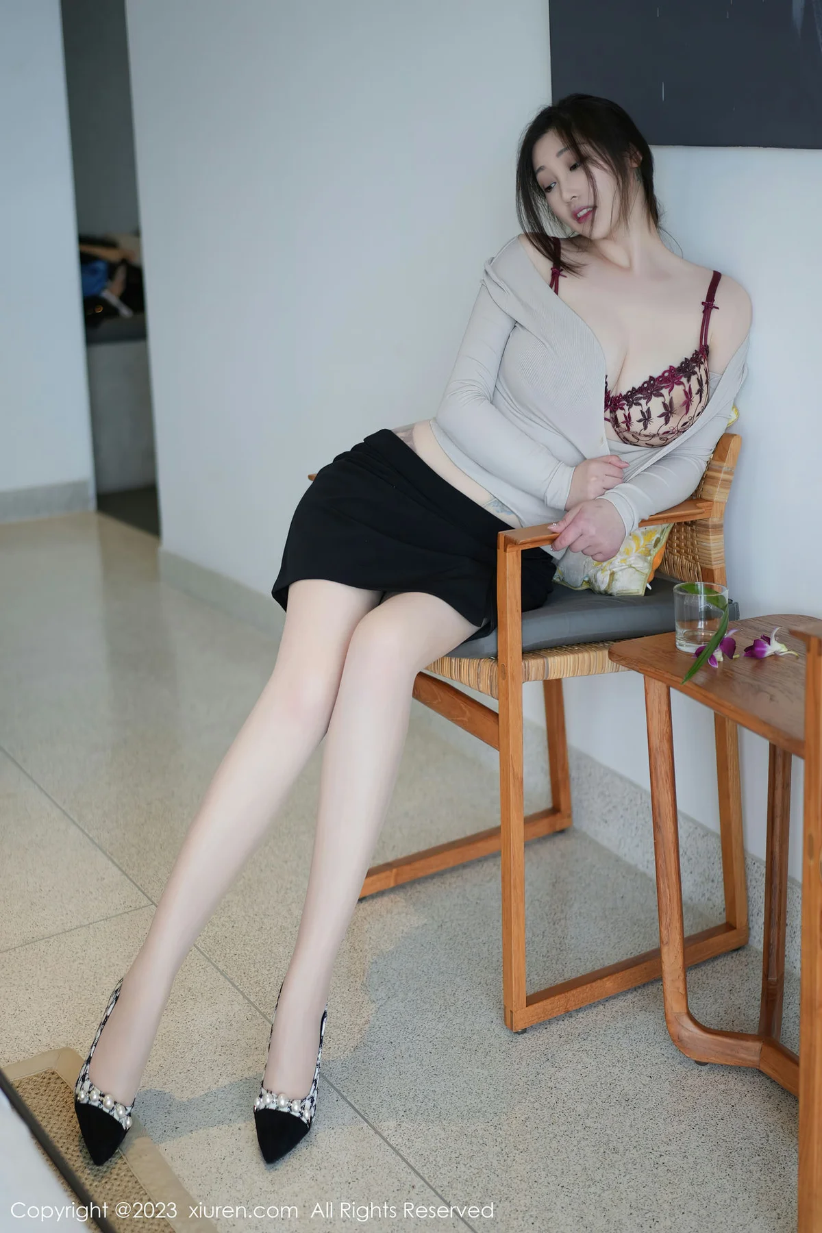 XiuRen 秀人 No.6351 妲己_Toxic 雪峰美臀泰国旅拍33 - 8