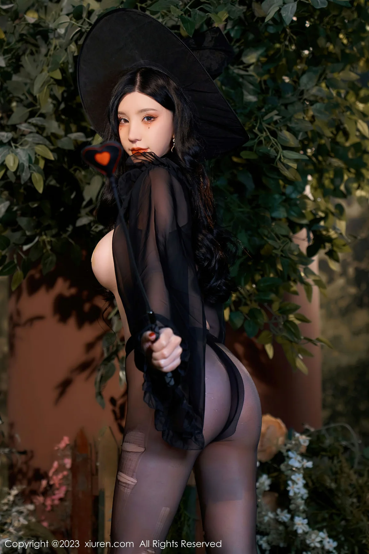 XiuRen 秀人 No.6362 周于希Sally 主题《女巫的救赎》澳门旅拍 - 4