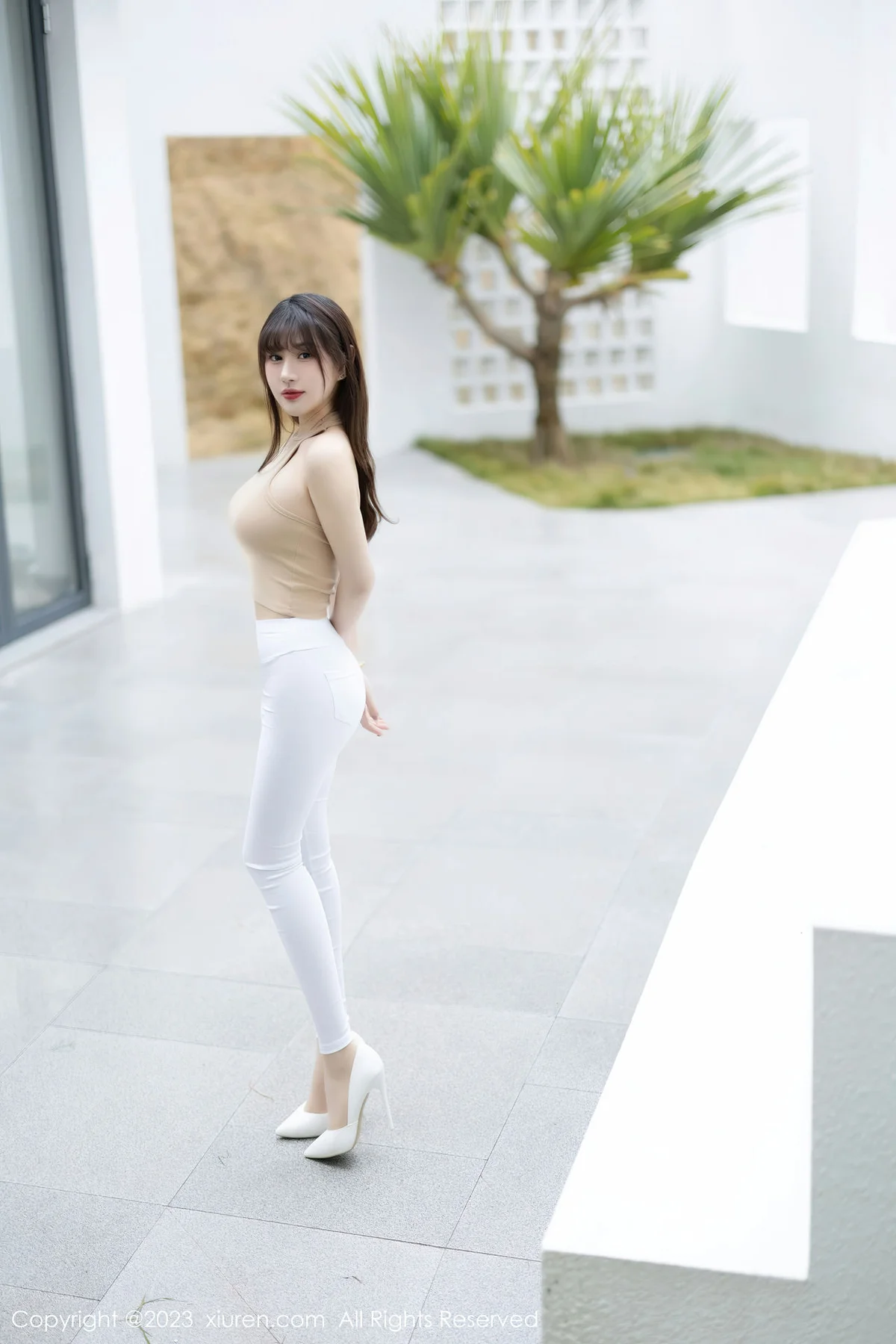 XiuRen 秀人 No.6388 张欣欣 婀娜多姿娇躯媚态海南岛旅拍2 - 7