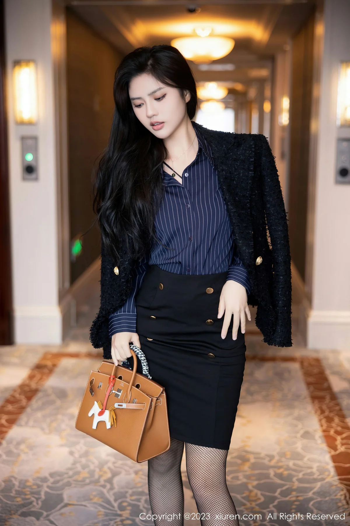 XiuRen 秀人 No.6391 浅浅Danny 深蓝色制服性感写真3 - 7