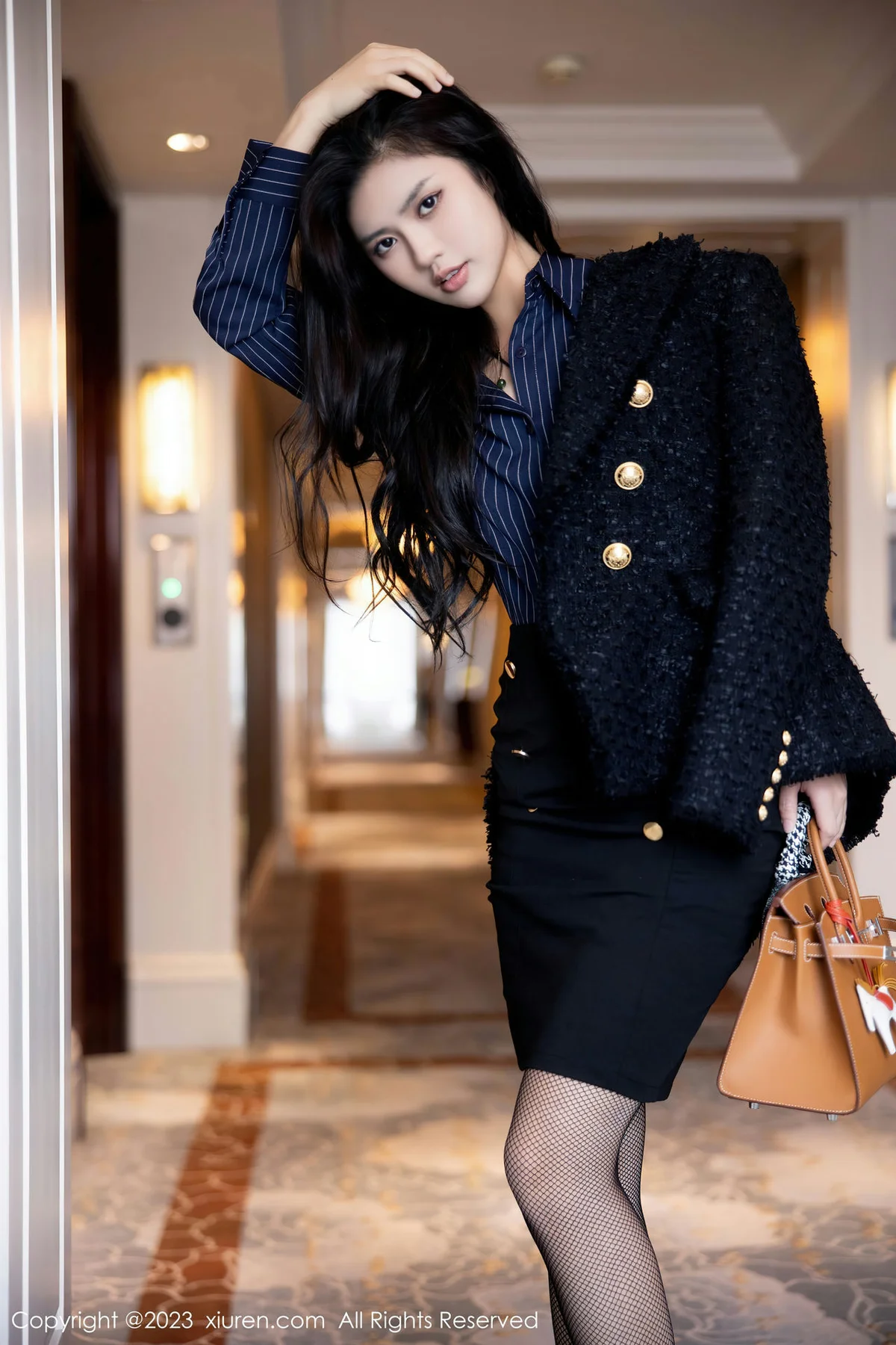 XiuRen 秀人 No.6391 浅浅Danny 深蓝色制服性感写真3 - 2