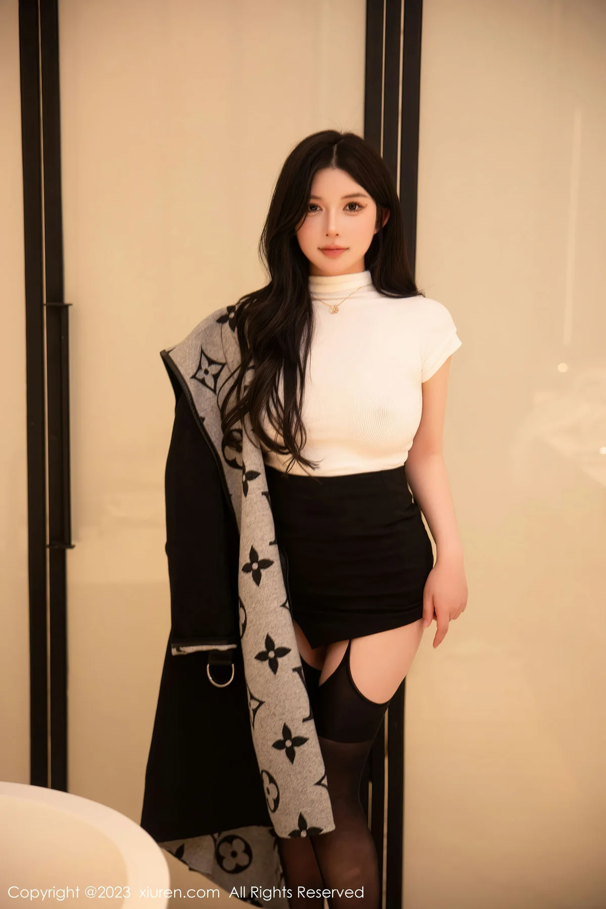 XiuRen 秀人 No.6394 林珊珊 魅惑黑丝吊袜性感写真11 - 8