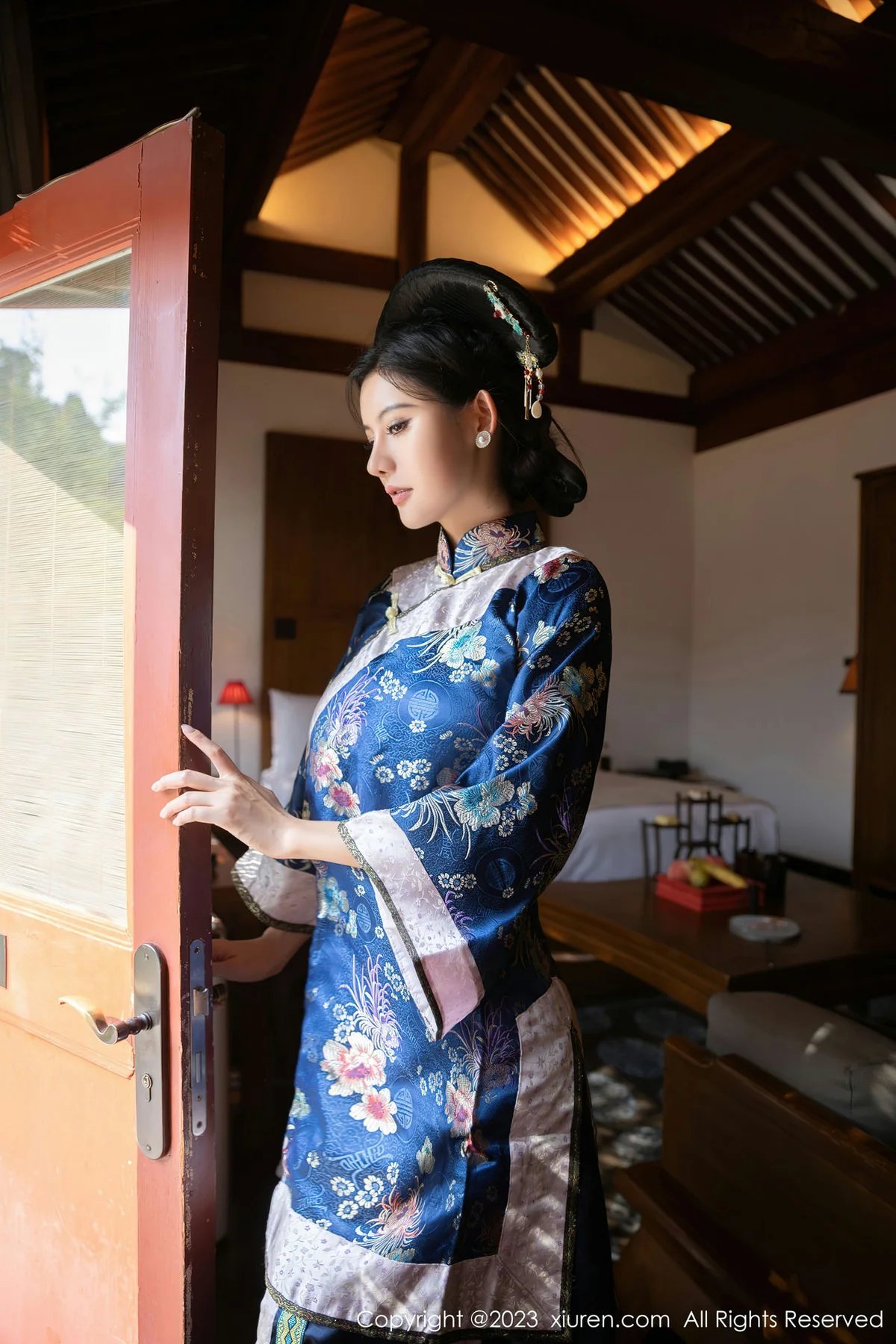 XiuRen 秀人 No.6398 就是阿朱啊 宫廷古装性感写真1 - 9