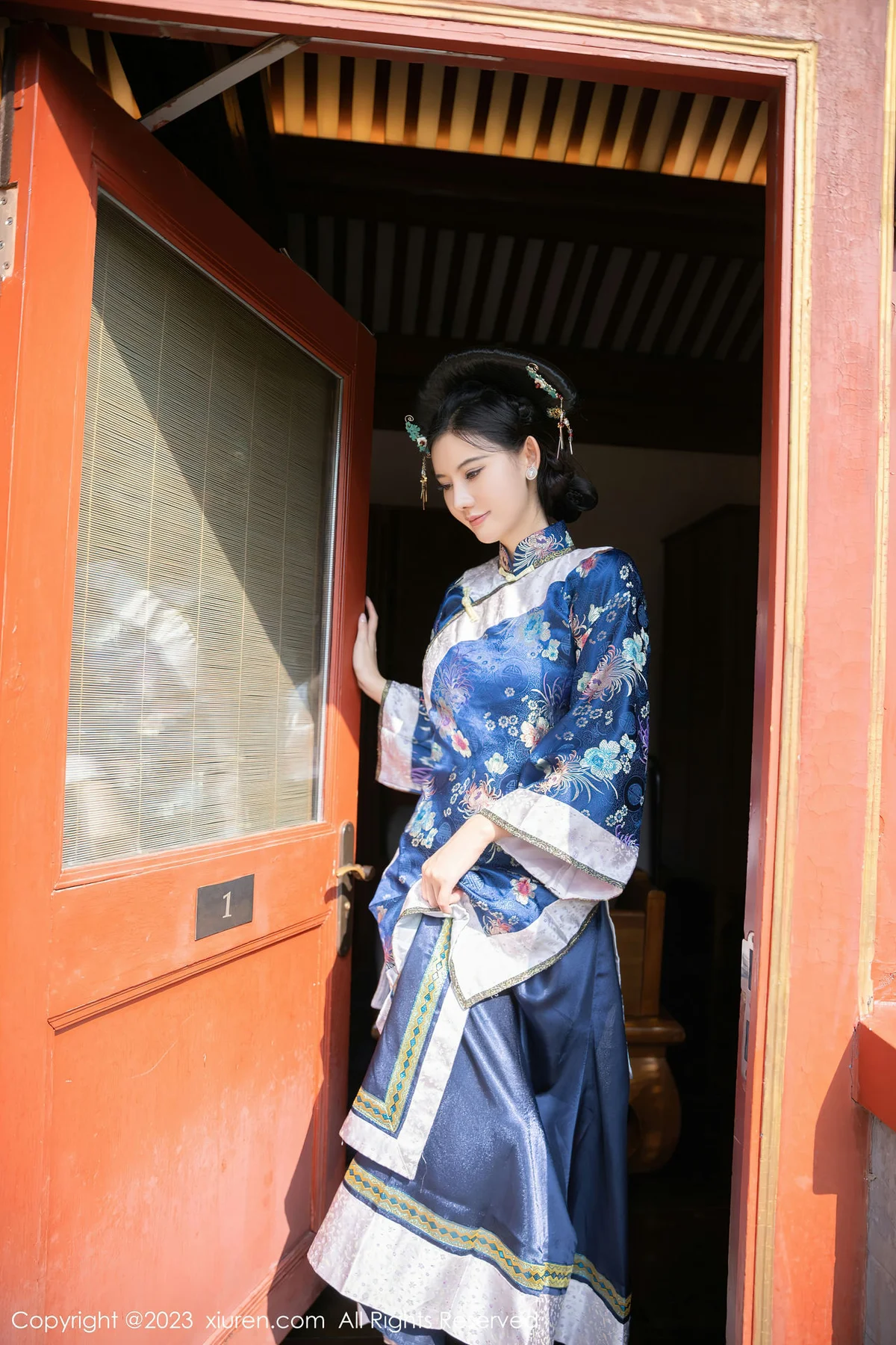 XiuRen 秀人 No.6398 就是阿朱啊 宫廷古装性感写真1 - 10