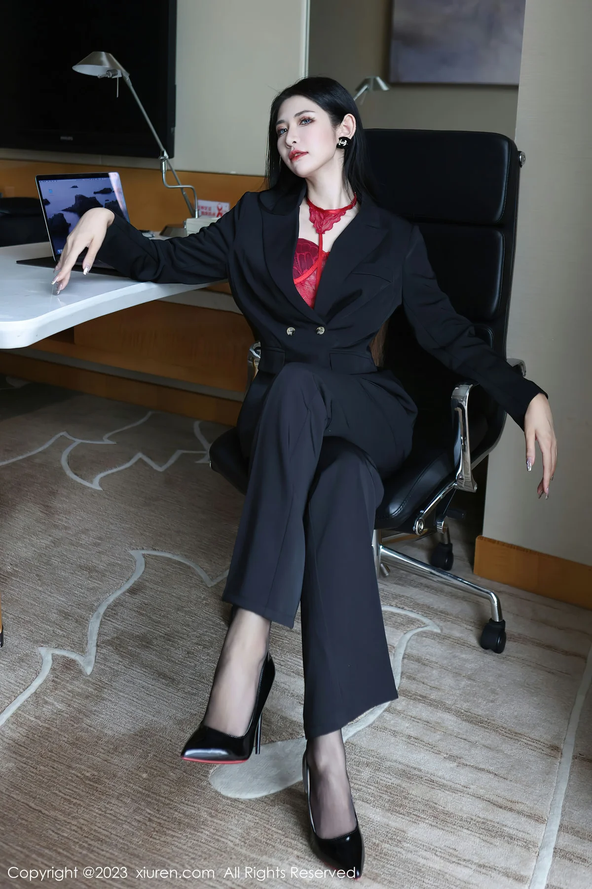 XiuRen 秀人 No.6402 依娜Yina 首套写真红色蕾丝内衣22 - 2