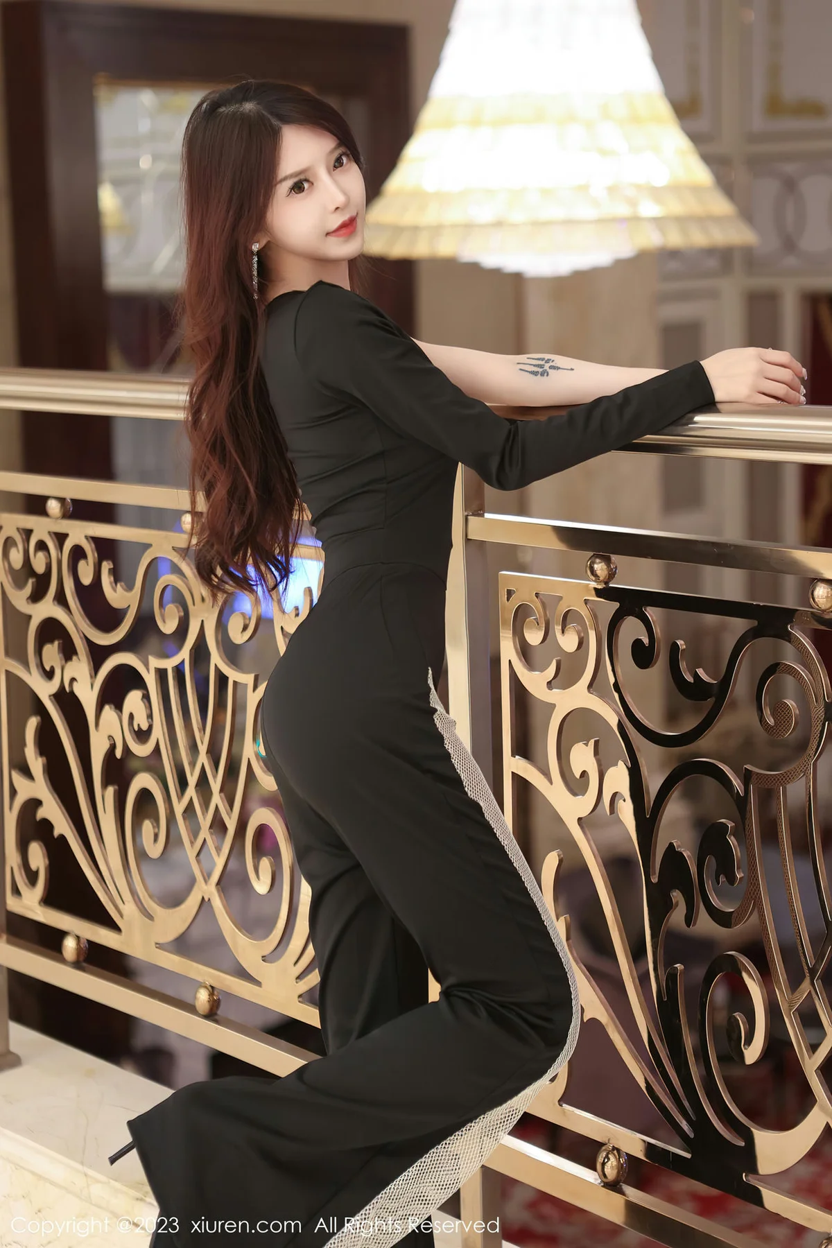 XiuRen 秀人 No.6417 玉兔miki 蕾丝与魅惑黑丝写真11 - 5