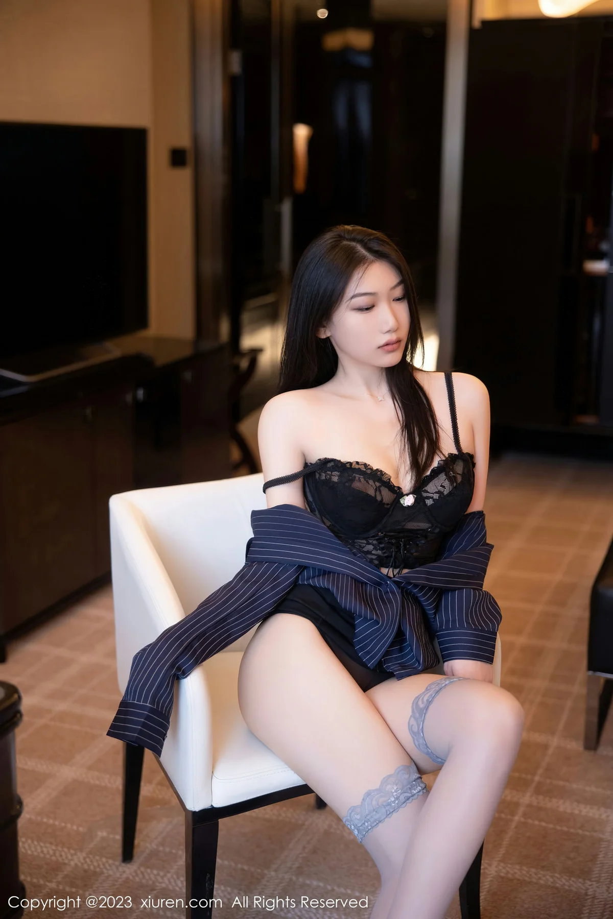 XiuRen 秀人 No.6418 李佳芮cherie 黑色短裙第二套写真33 - 10