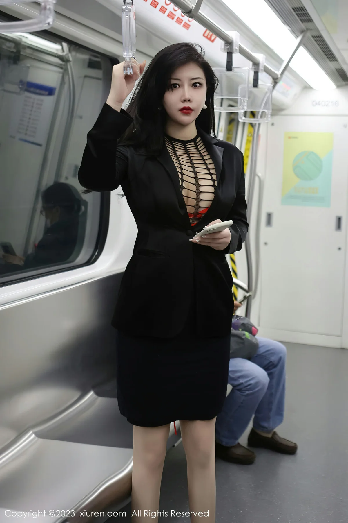 XiuRen 秀人 No.6421 王婉悠Queen 浅黑色OL性感写真1 - 10