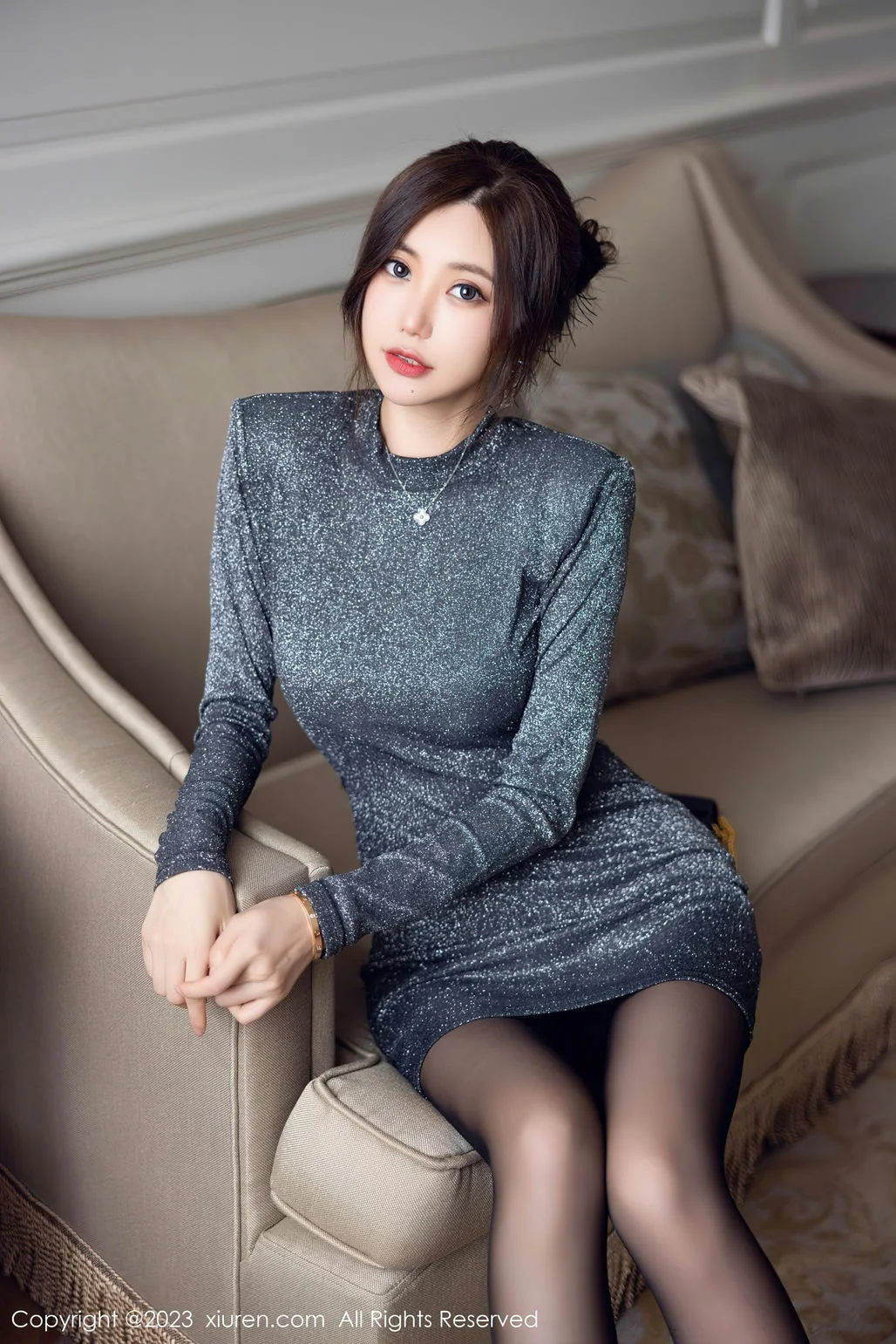 XiuRen 秀人 No.6431 绮里嘉ula 魅惑黑丝江浙沪旅拍11 - 6