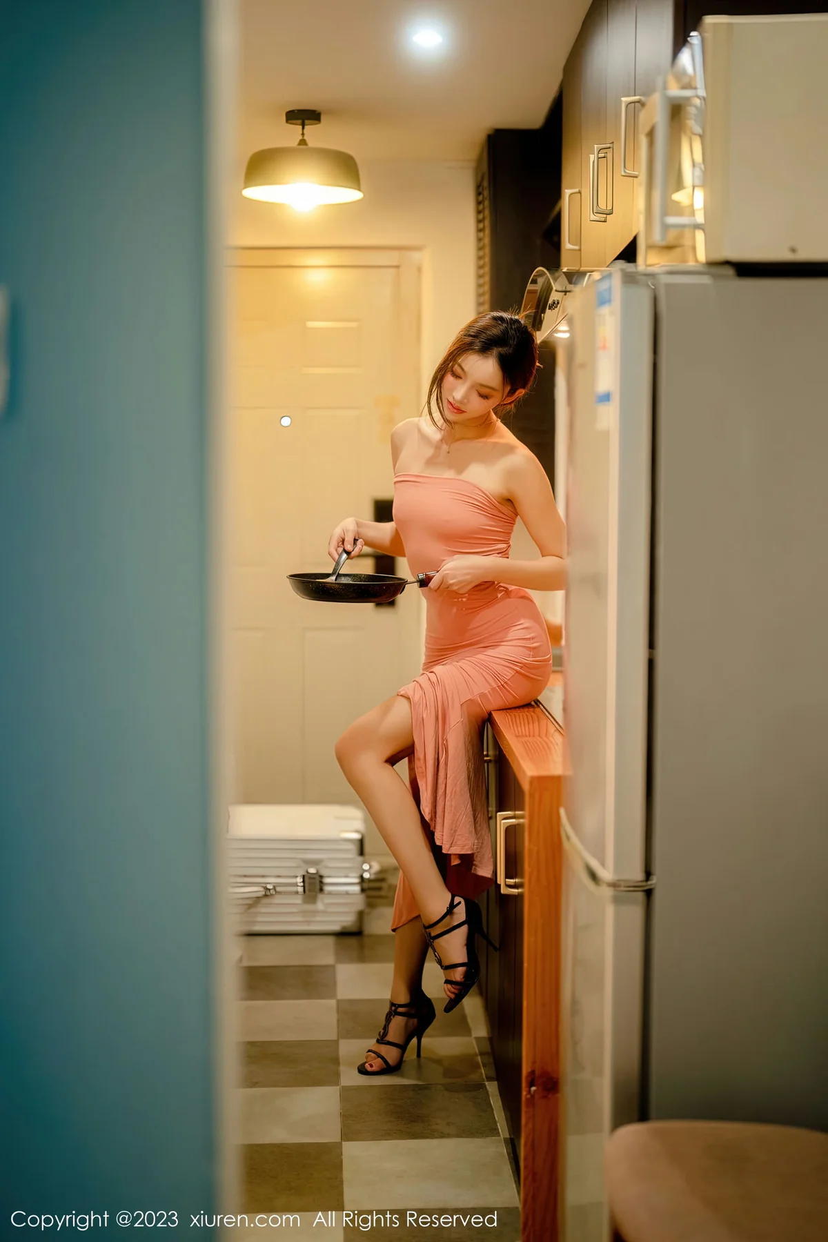 XiuRen 秀人 No.6437 加朵babe 露肩连衣长裙写真3 - 8