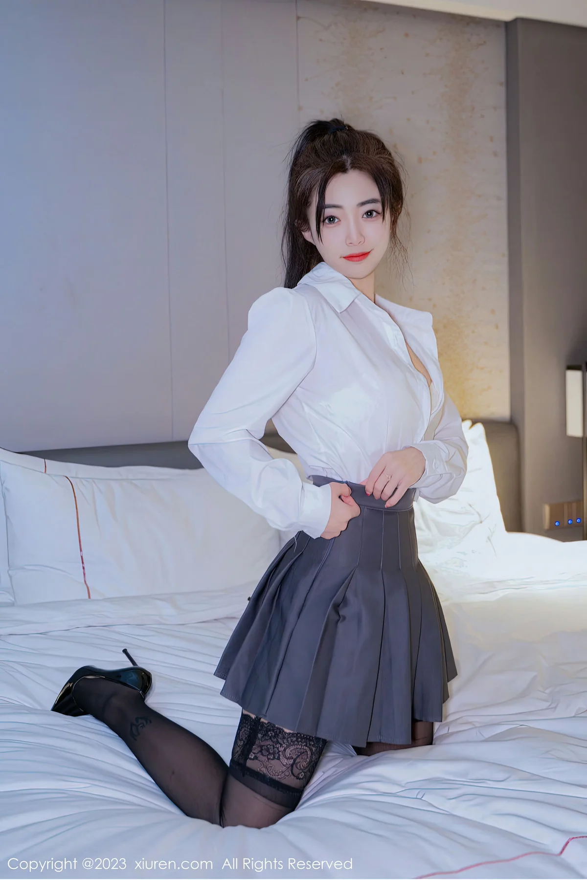 XiuRen 秀人 No.6444 星子柒kiki 魅惑黑丝第二套写真 - 3