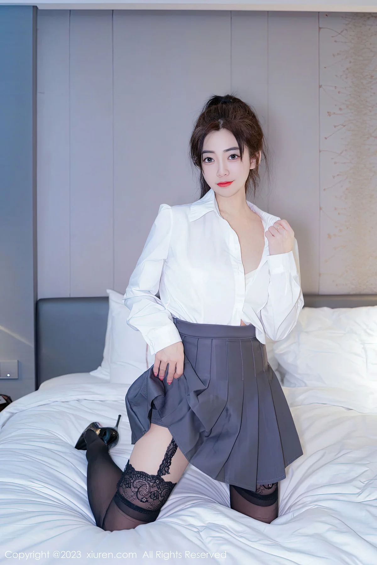 XiuRen 秀人 No.6444 星子柒kiki 魅惑黑丝第二套写真 - 5