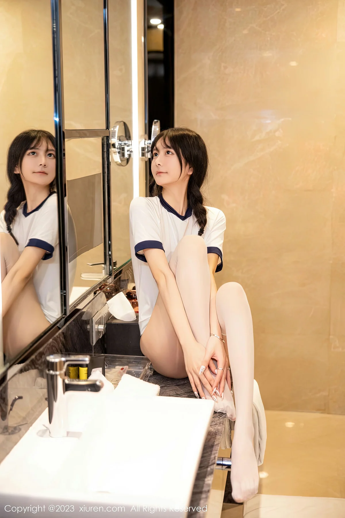 XiuRen 秀人 No.6447 谢小蒽 白色水手服性感写真111 - 5