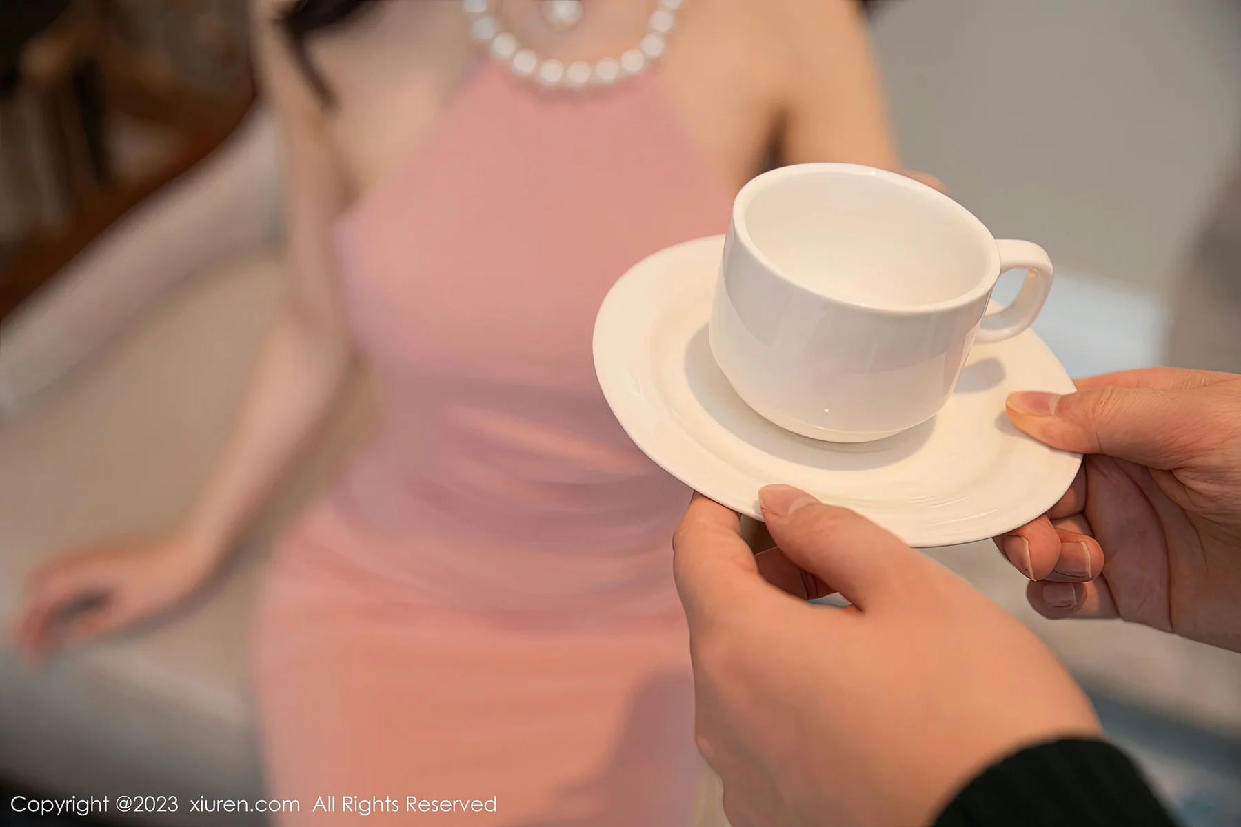 XiuRen 秀人 No.6454 熊小诺 粉色连衣长裙三亚旅拍写真3 - 9