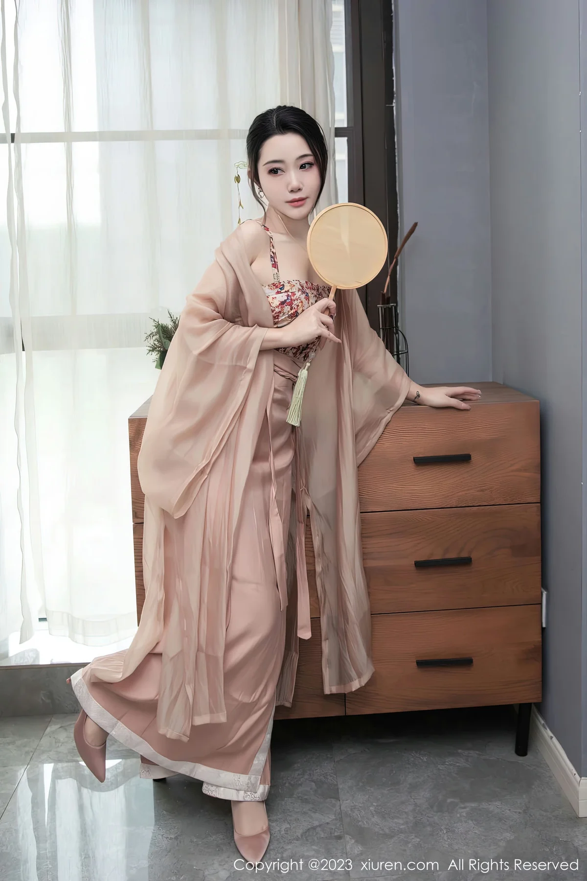 XiuRen 秀人 No.6457 严利娅Yuliya 古风汉服性感写真 - 2