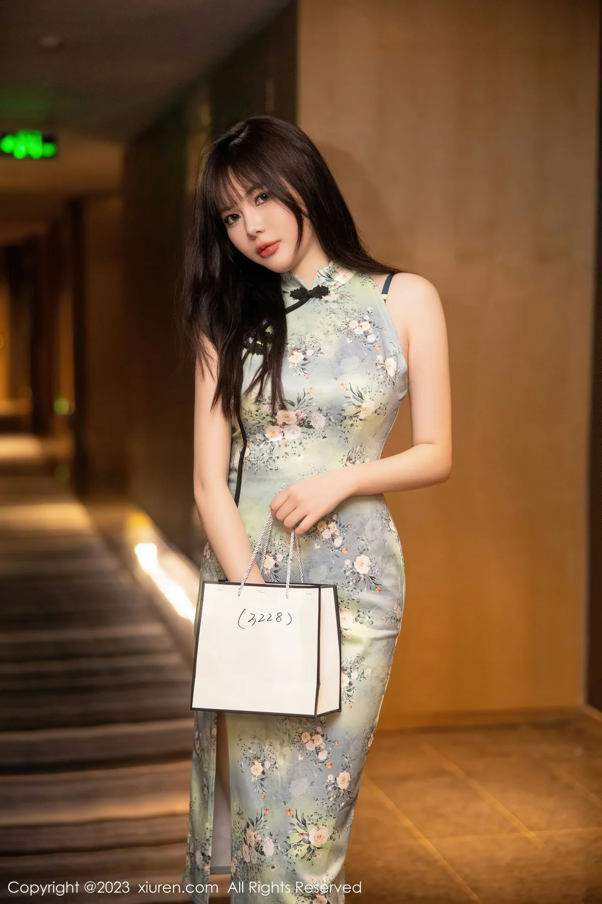 XiuRen 秀人 No.6464 Arude薇薇 绿灰色蕾丝内衣旗袍22 - 9