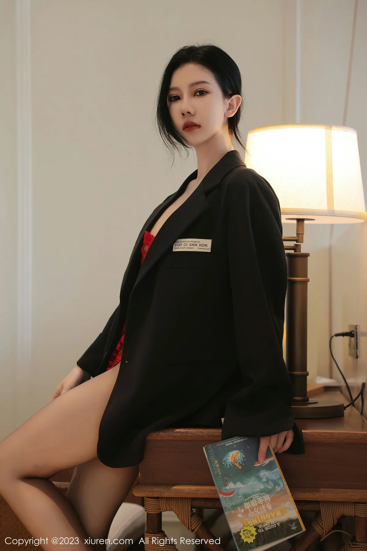 XiuRen 秀人 No.6475 尹甜甜 红色蕾丝服饰万宁旅拍 - 3