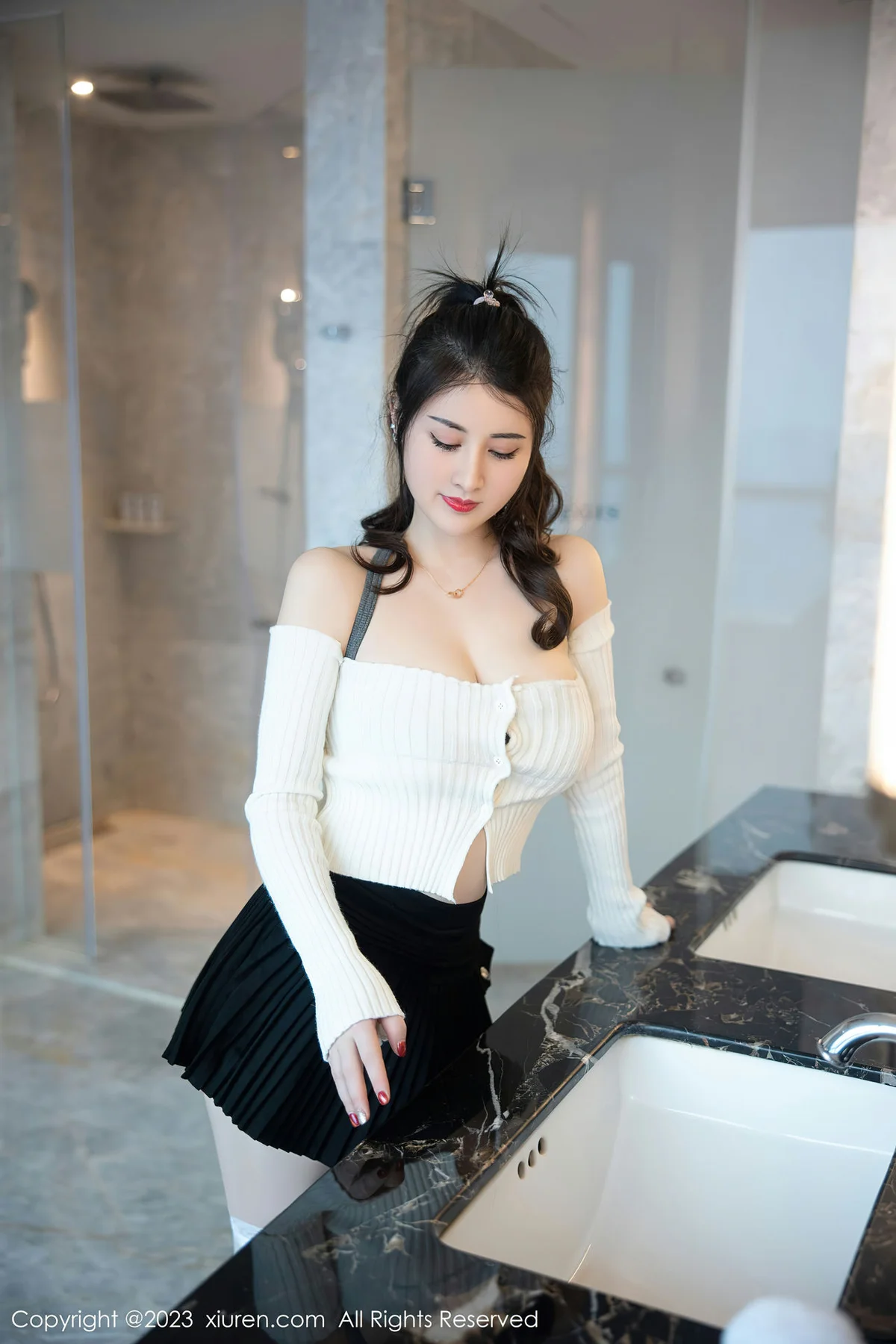 XiuRen 秀人 No.6484 诗诗kiki 诱人白色丝袜性感写真2 - 5