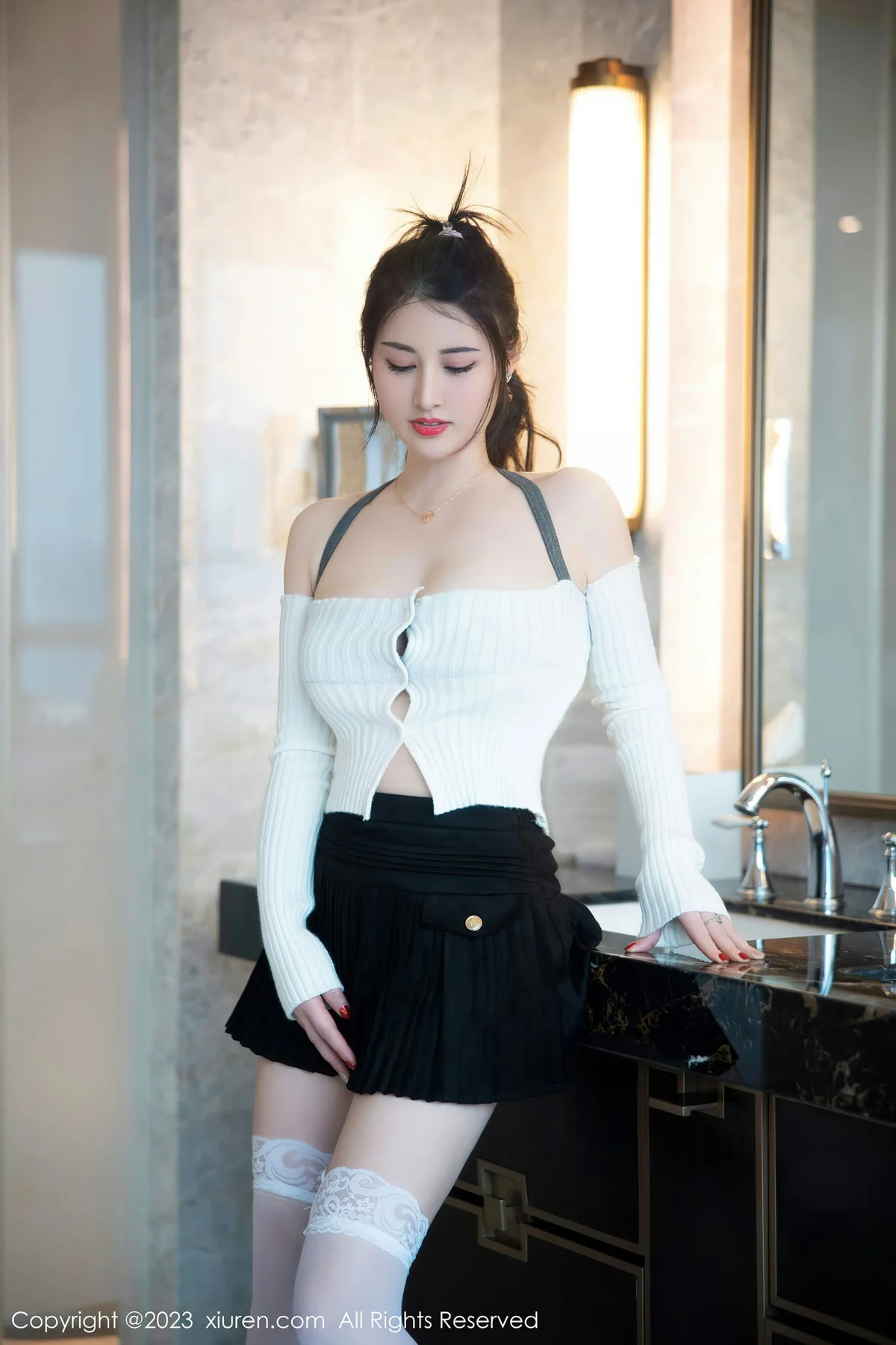 XiuRen 秀人 No.6484 诗诗kiki 诱人白色丝袜性感写真2 - 2