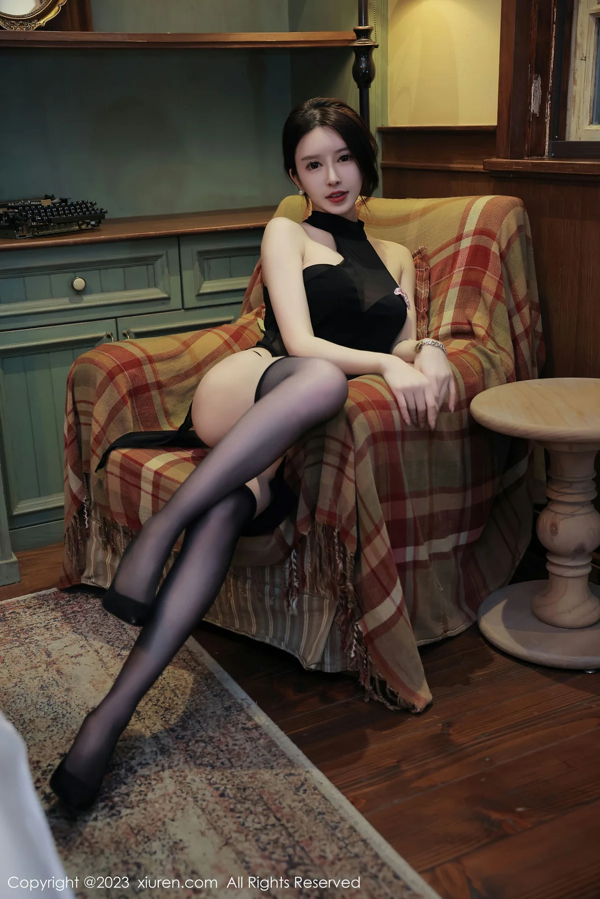 XiuRen 秀人 No.6498 玉兔miki 魅惑黑丝性感写真 - 9