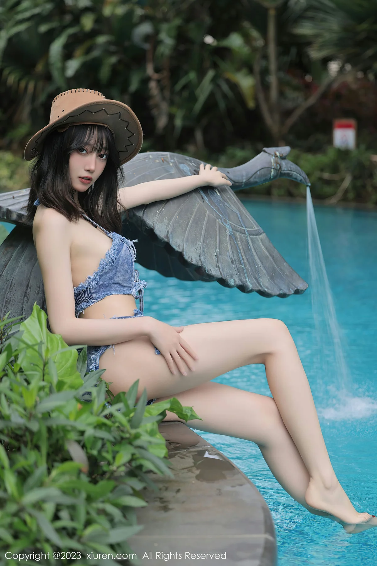 XiuRen 秀人 No.6504 玥儿玥er 牛仔比基尼二月万宁旅拍33 - 2