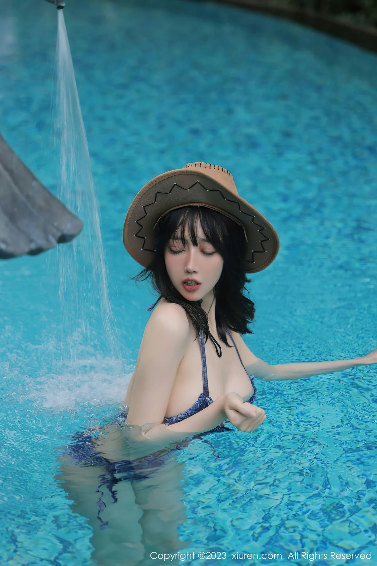 XiuRen 秀人 No.6504 玥儿玥er 牛仔比基尼二月万宁旅拍33 - 6