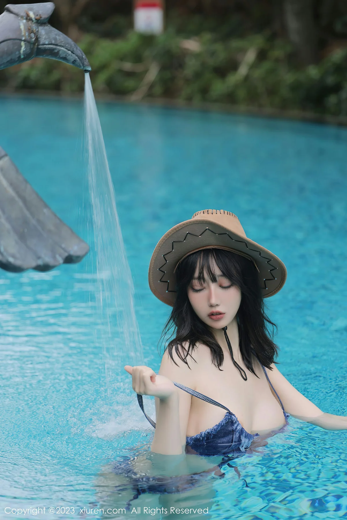 XiuRen 秀人 No.6504 玥儿玥er 牛仔比基尼二月万宁旅拍33 - 7