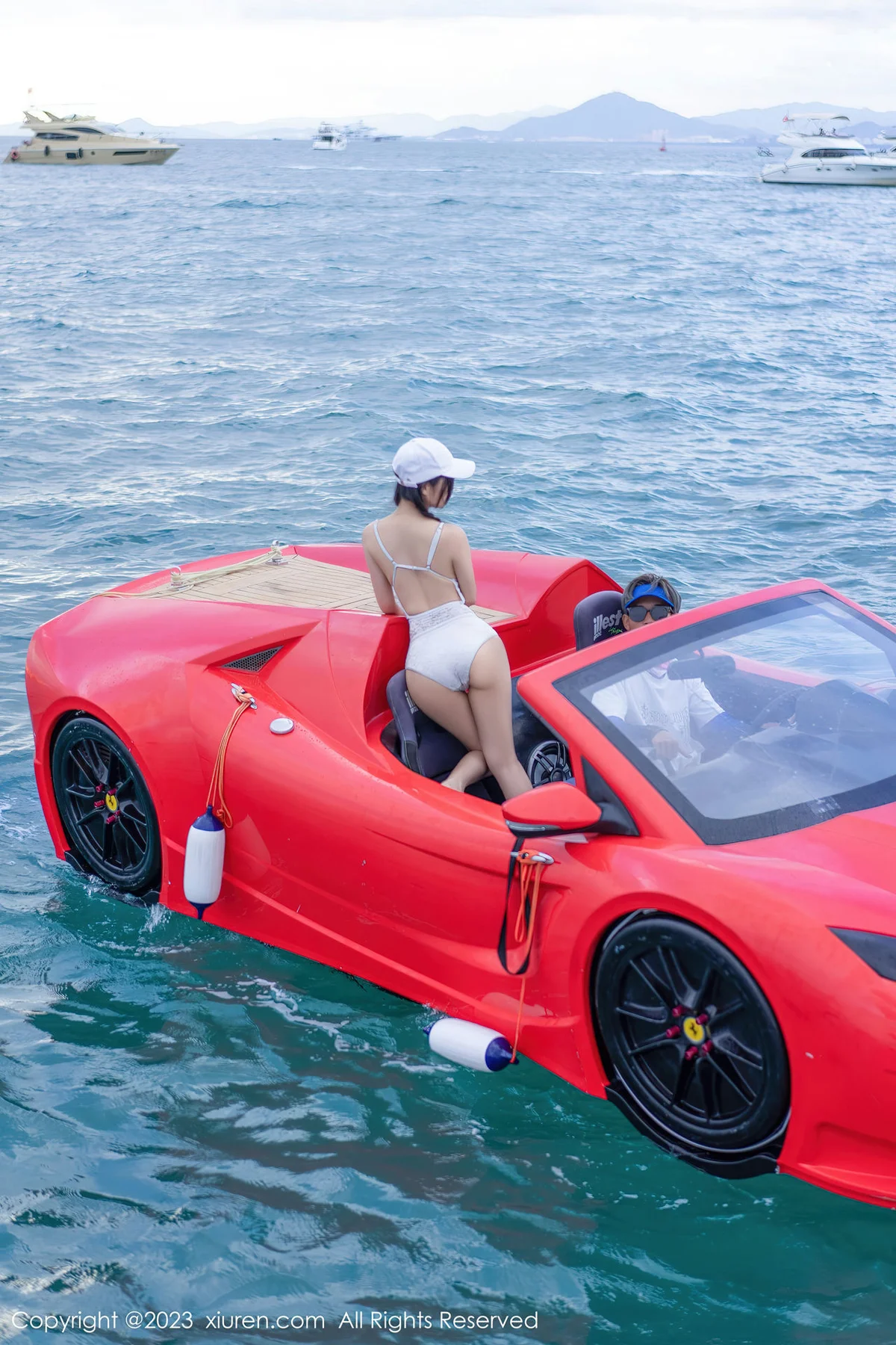 XiuRen 秀人 No.6508 laura阿姣 游艇场景拍摄写真1 - 9