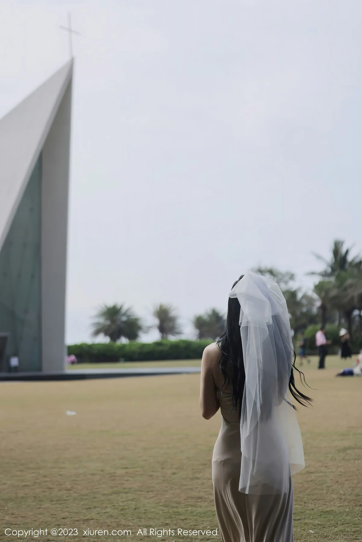 XiuRen 秀人 No.6513 李雅柔182CM 杏色吊带万宁旅拍 - 5