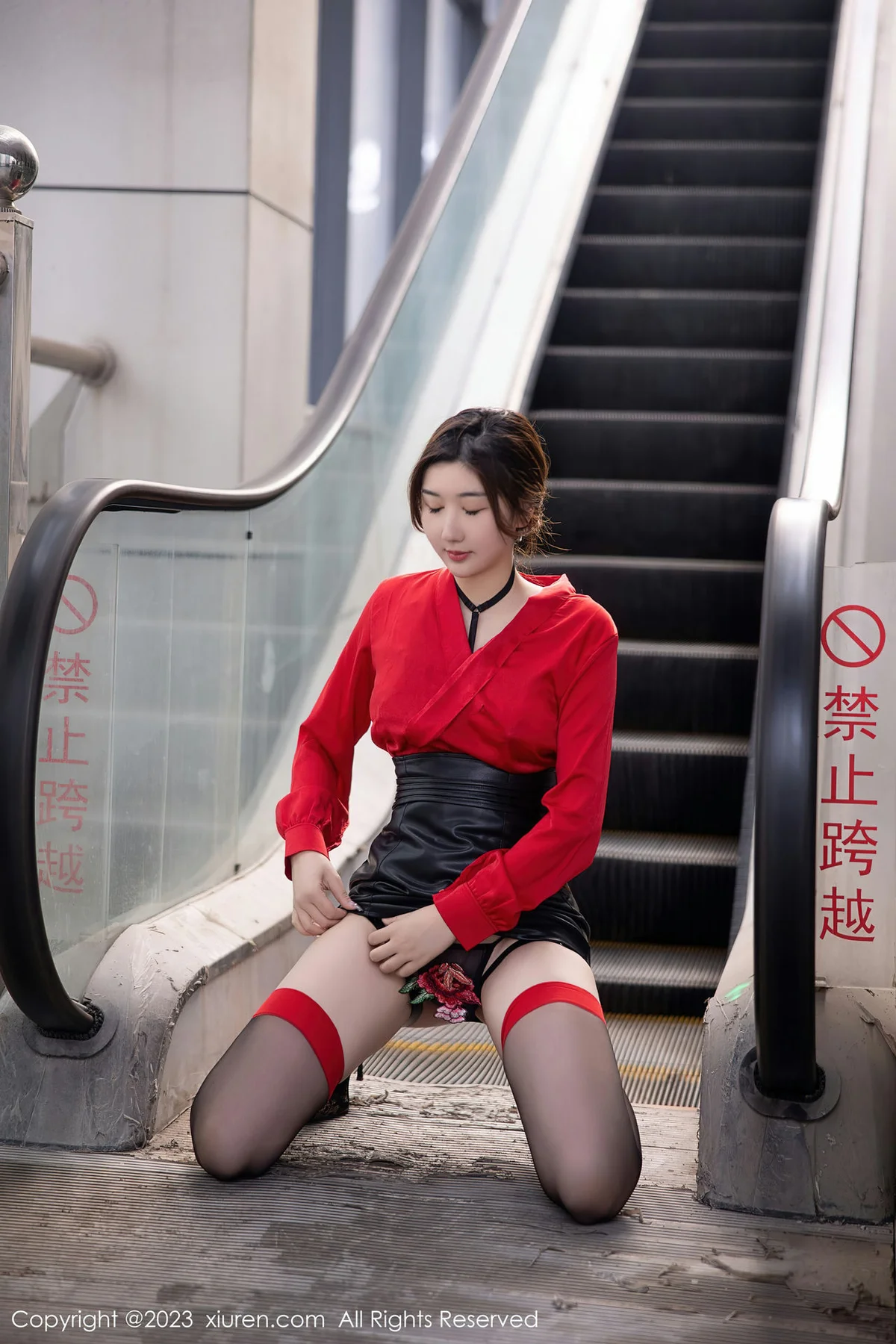 XiuRen 秀人 No.6529 江真真 红色花式内衣写真 - 3