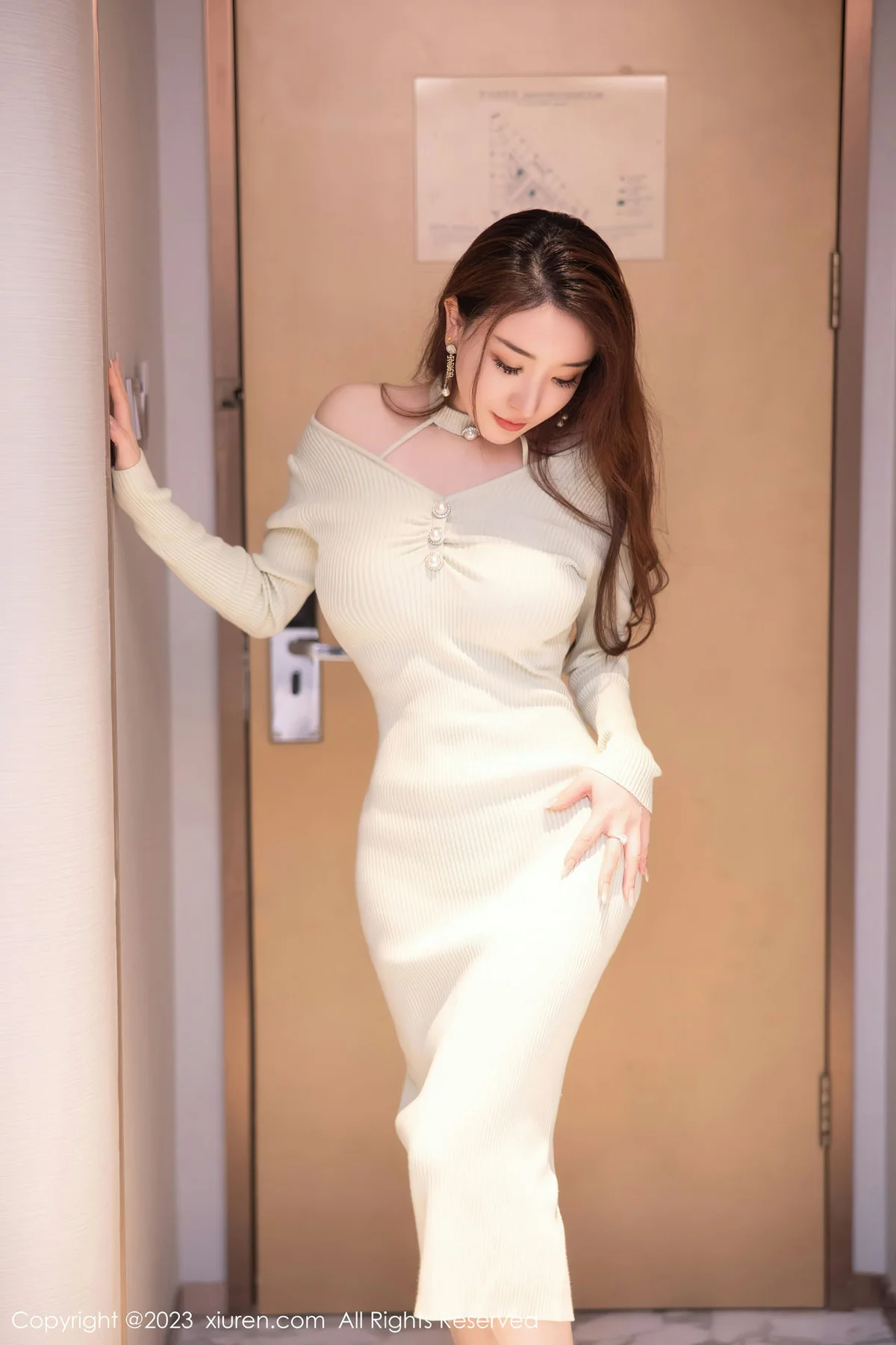 XiuRen 秀人 No.6544 eve雨儿1494 清纯甜美身姿苗条性感写真1 - 6