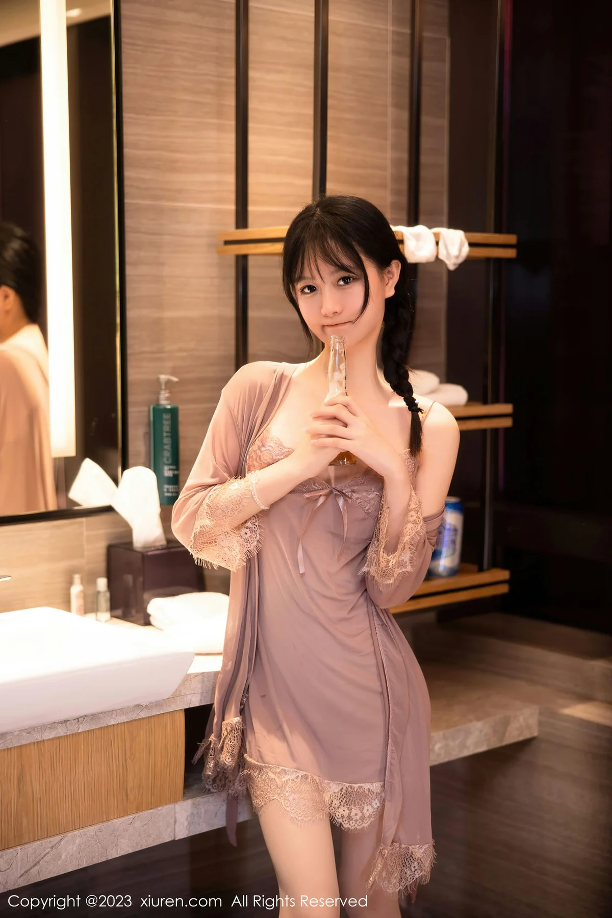 XiuRen 秀人 No.6558 谢小蒽 主题“浴缸醉酒”性感写真111 - 1