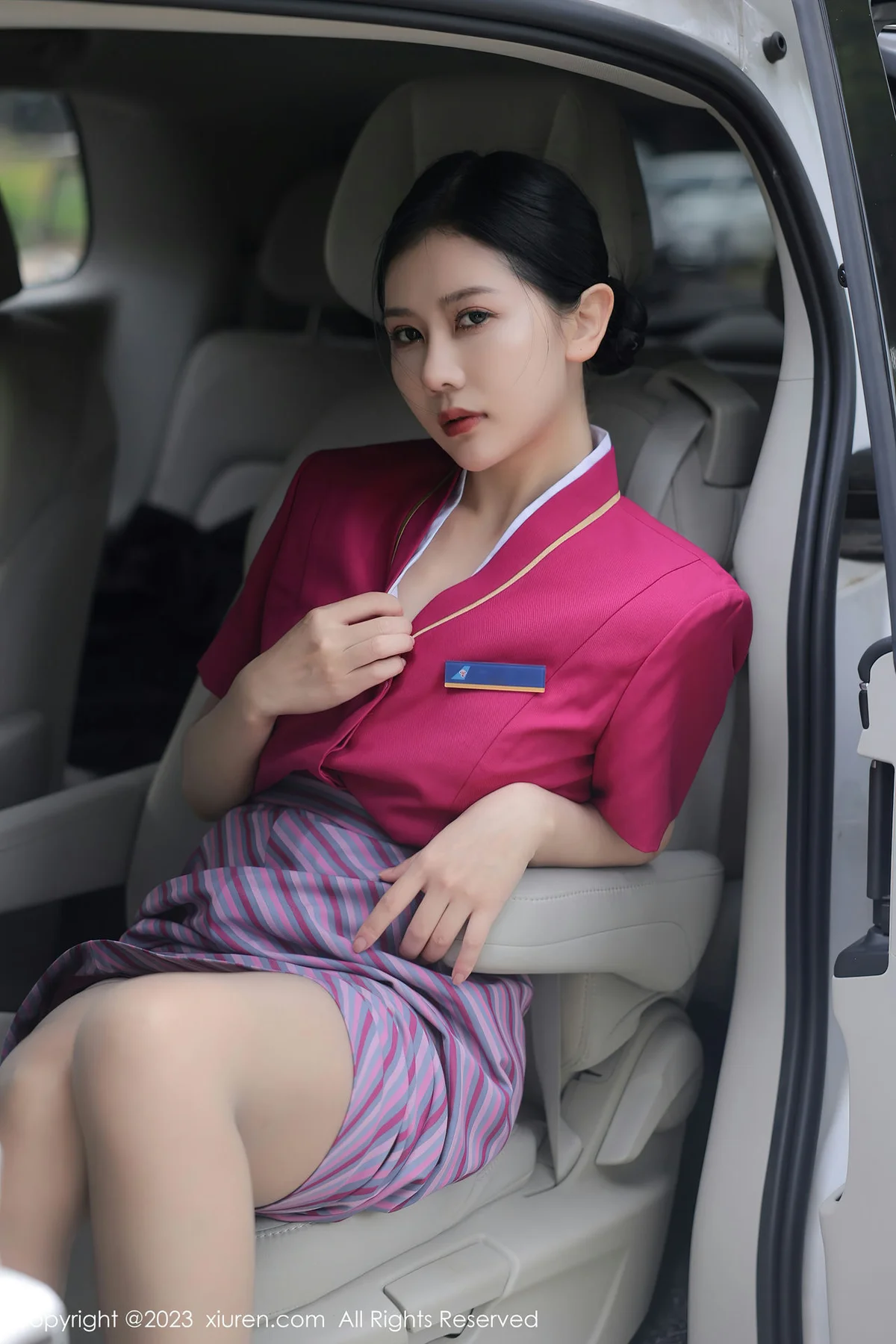 XiuRen 秀人 No.6561 尹甜甜 空姐制服诱惑万宁旅拍 - 4