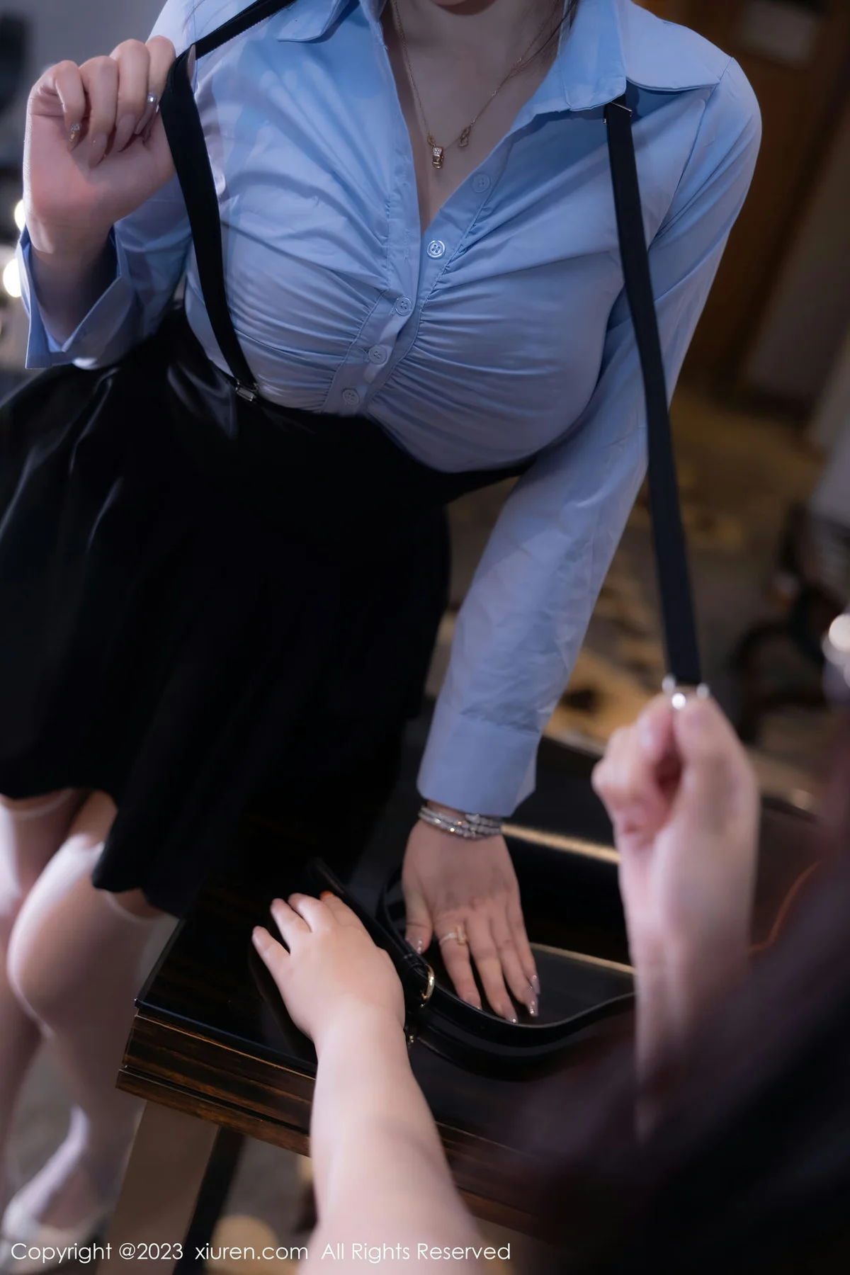 XiuRen 秀人 No.6645 萌汉药baby和arude薇薇 双峰对决模特合集写真1 - 4