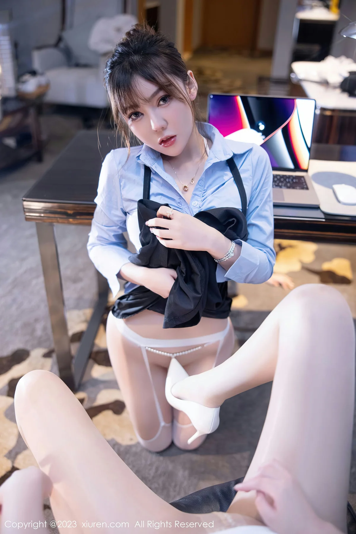 XiuRen 秀人 No.6645 萌汉药baby和arude薇薇 双峰对决模特合集写真1 - 2