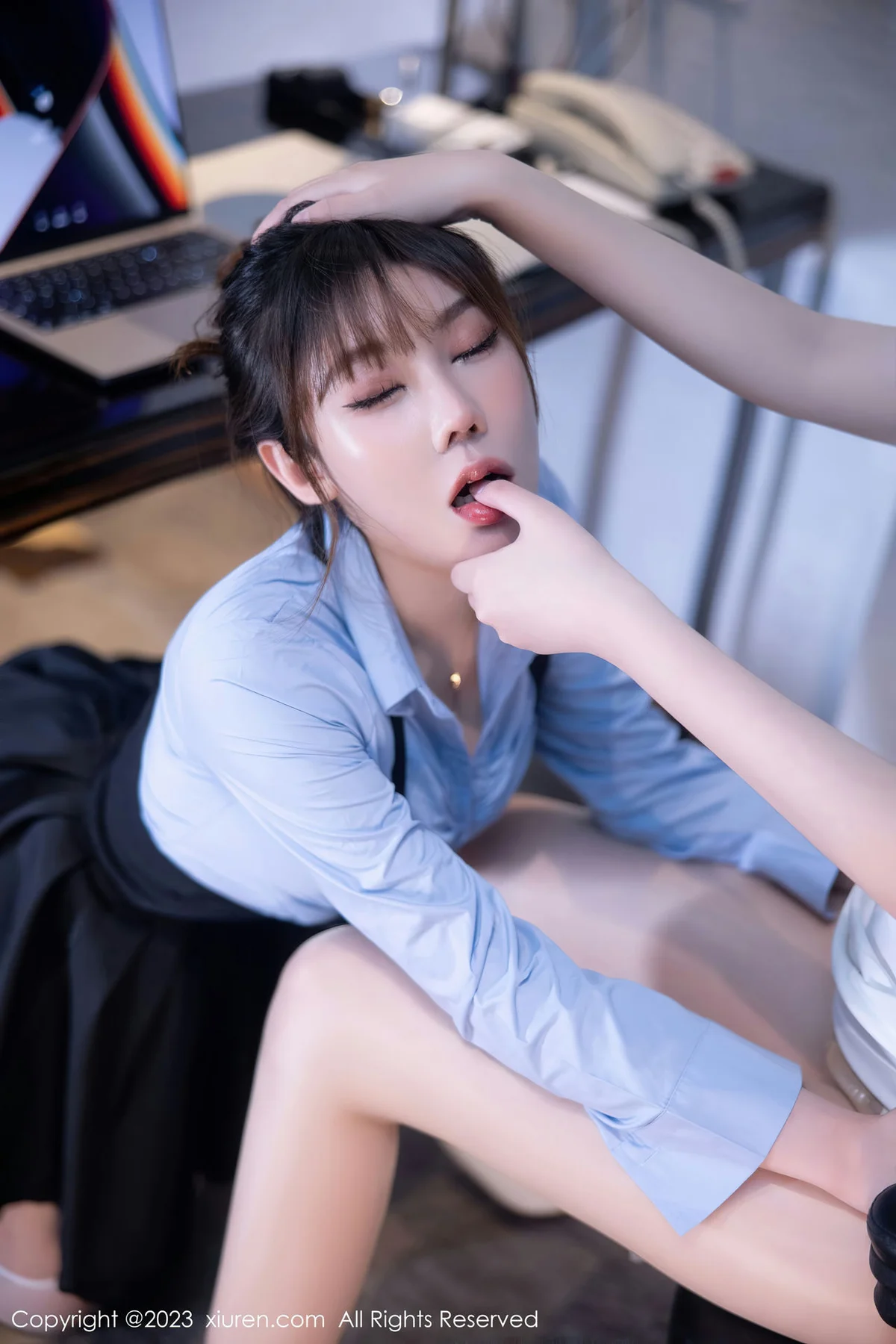 XiuRen 秀人 No.6645 萌汉药baby和arude薇薇 双峰对决模特合集写真1 - 6