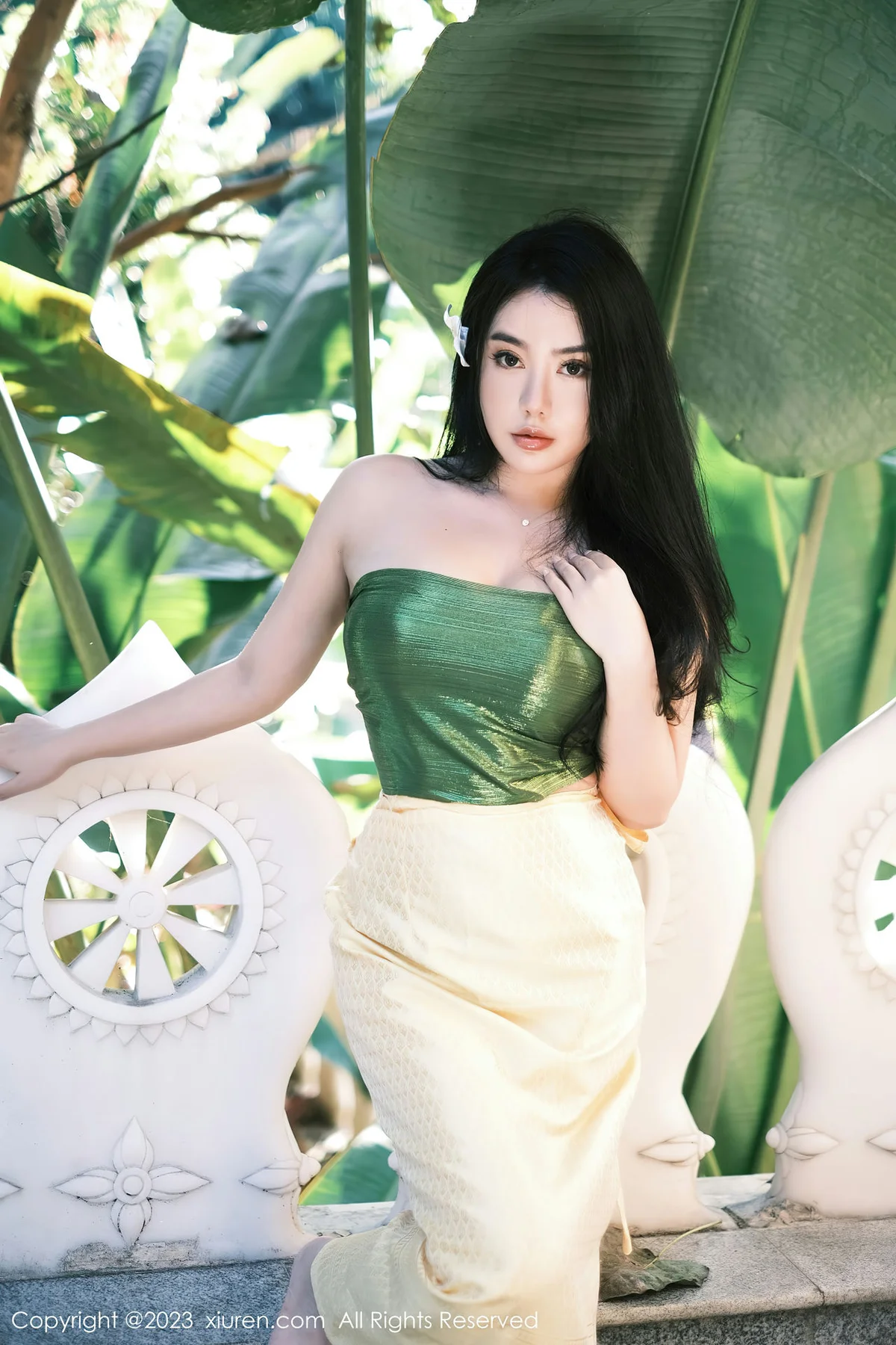 XiuRen 秀人 No.6648 Manuela玛鲁娜 浑圆美臀性感写真3 - 2