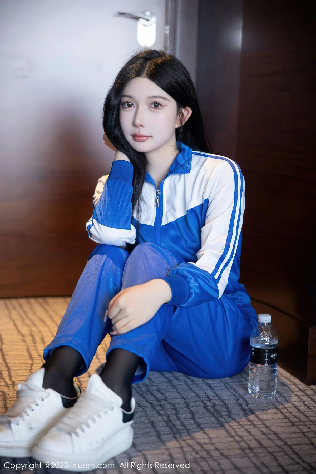 XiuRen 秀人 No.6660 林珊珊 校服魅惑黑丝芭提雅旅拍写真3 - 1