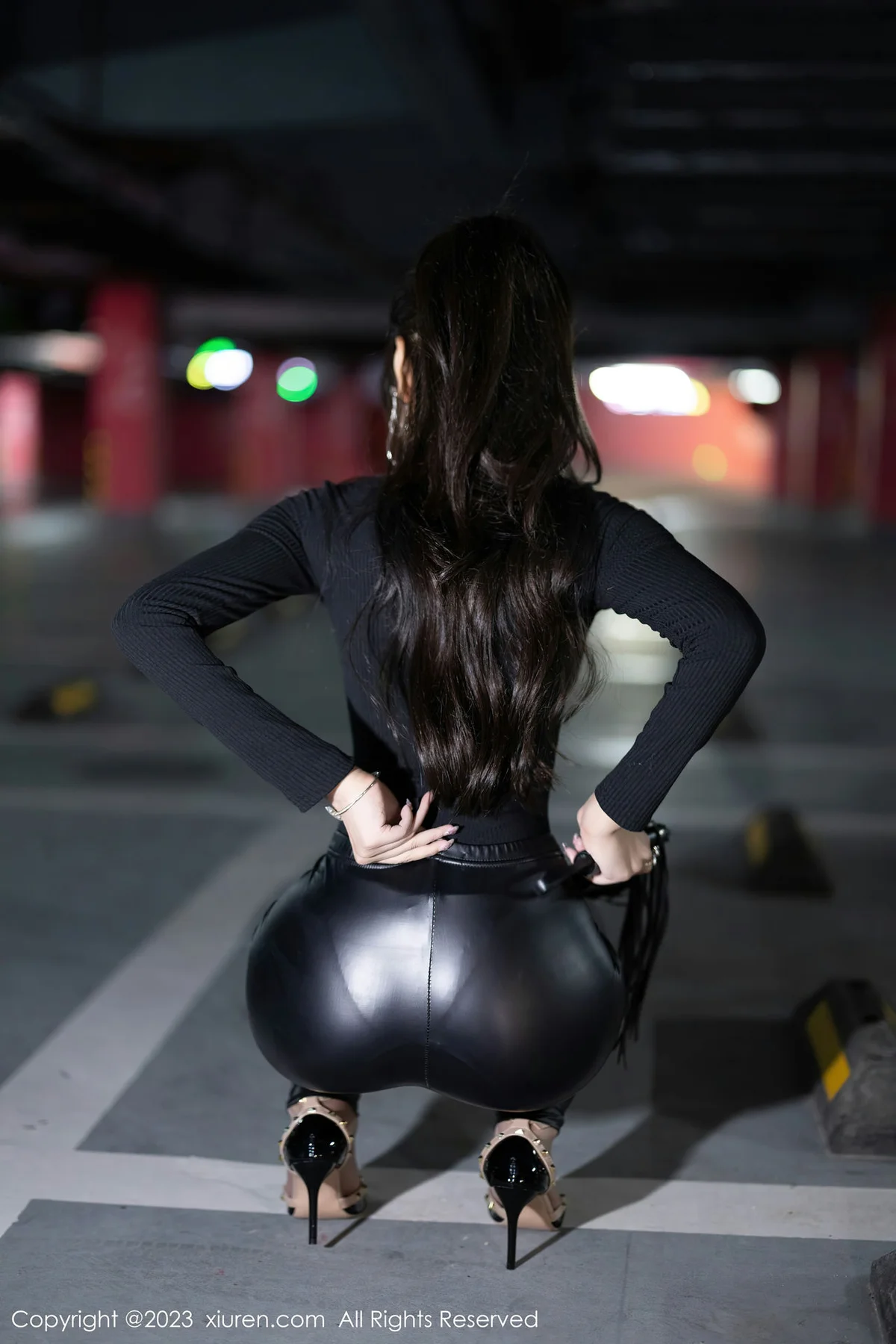 XiuRen 秀人 No.6663 王馨瑶yanni 黑色皮长裤性感写真1 - 6