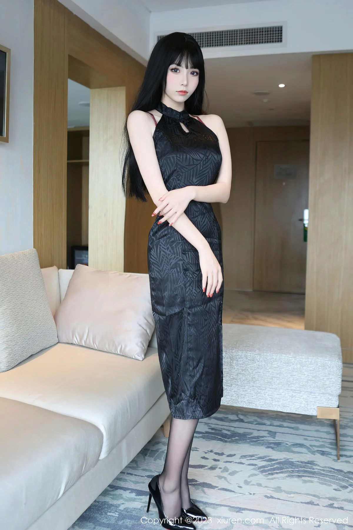 XiuRen 秀人 No.6666 江七七 深色旗袍服饰首套写真3 - 3